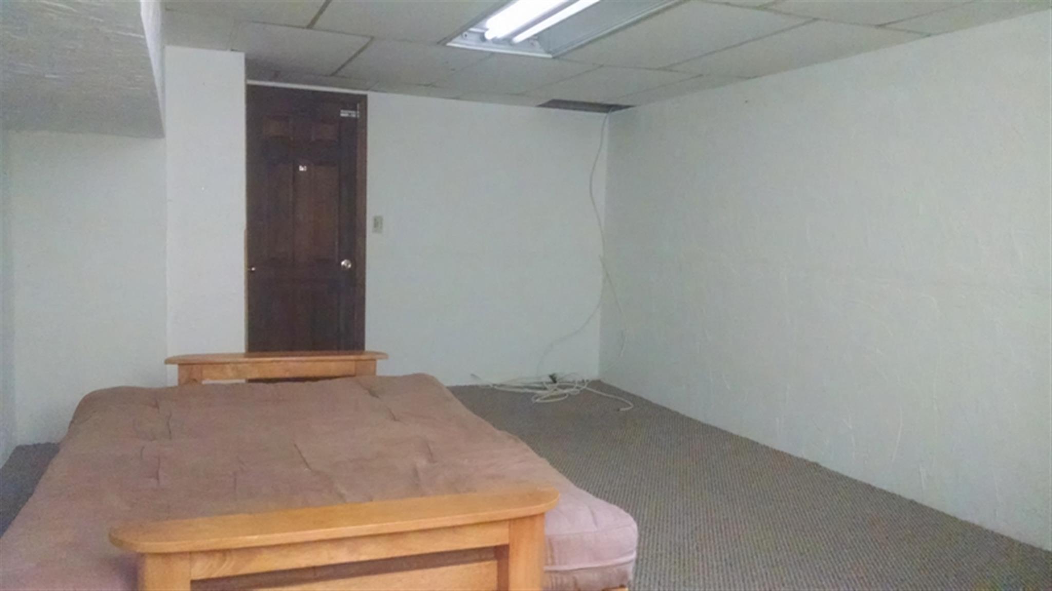 74 Dover St, Davis Square