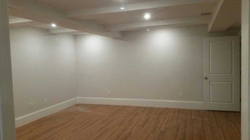 2044 Beacon St, Newton Lower Falls