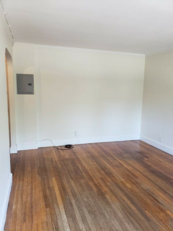 2039 Commonwealth Ave, Brighton