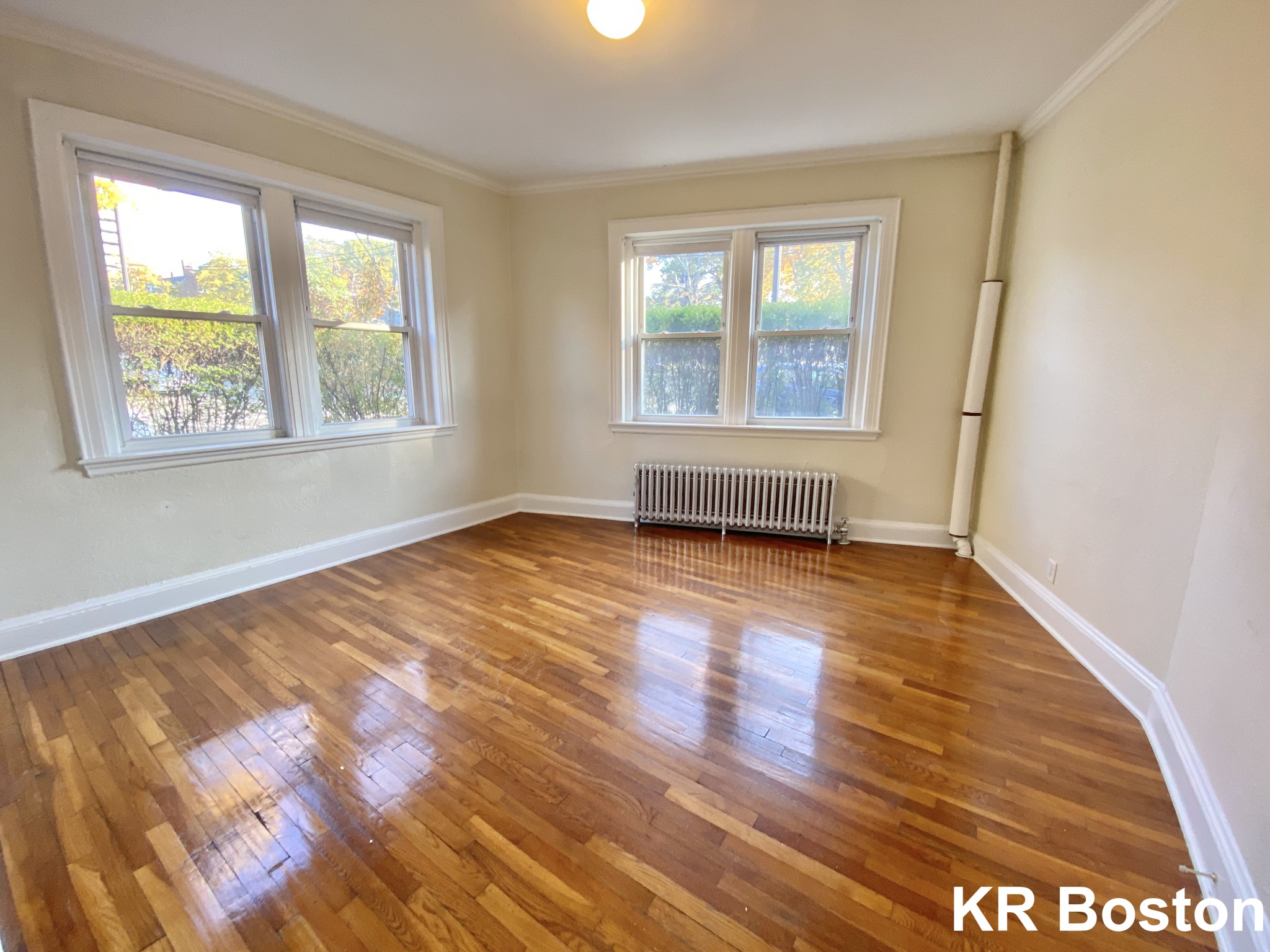 2045 Commonwealth Ave, Brighton