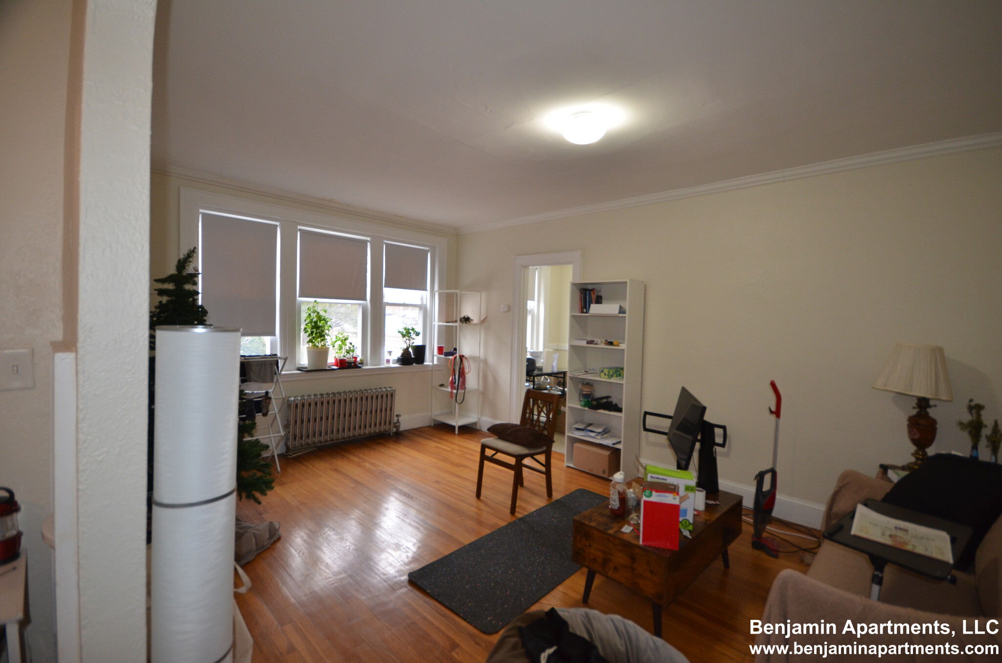 2045 Commonwealth Ave, Brighton