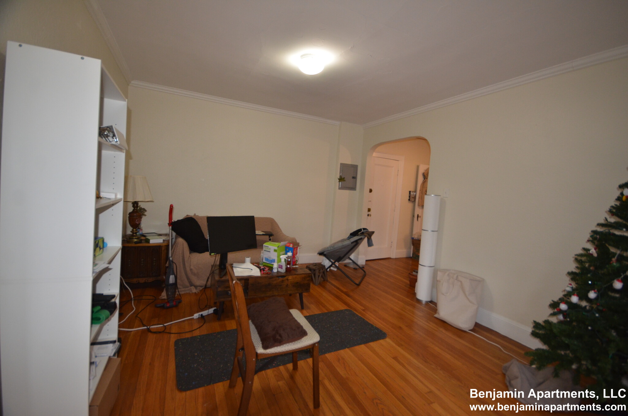 2045 Commonwealth Ave, Brighton