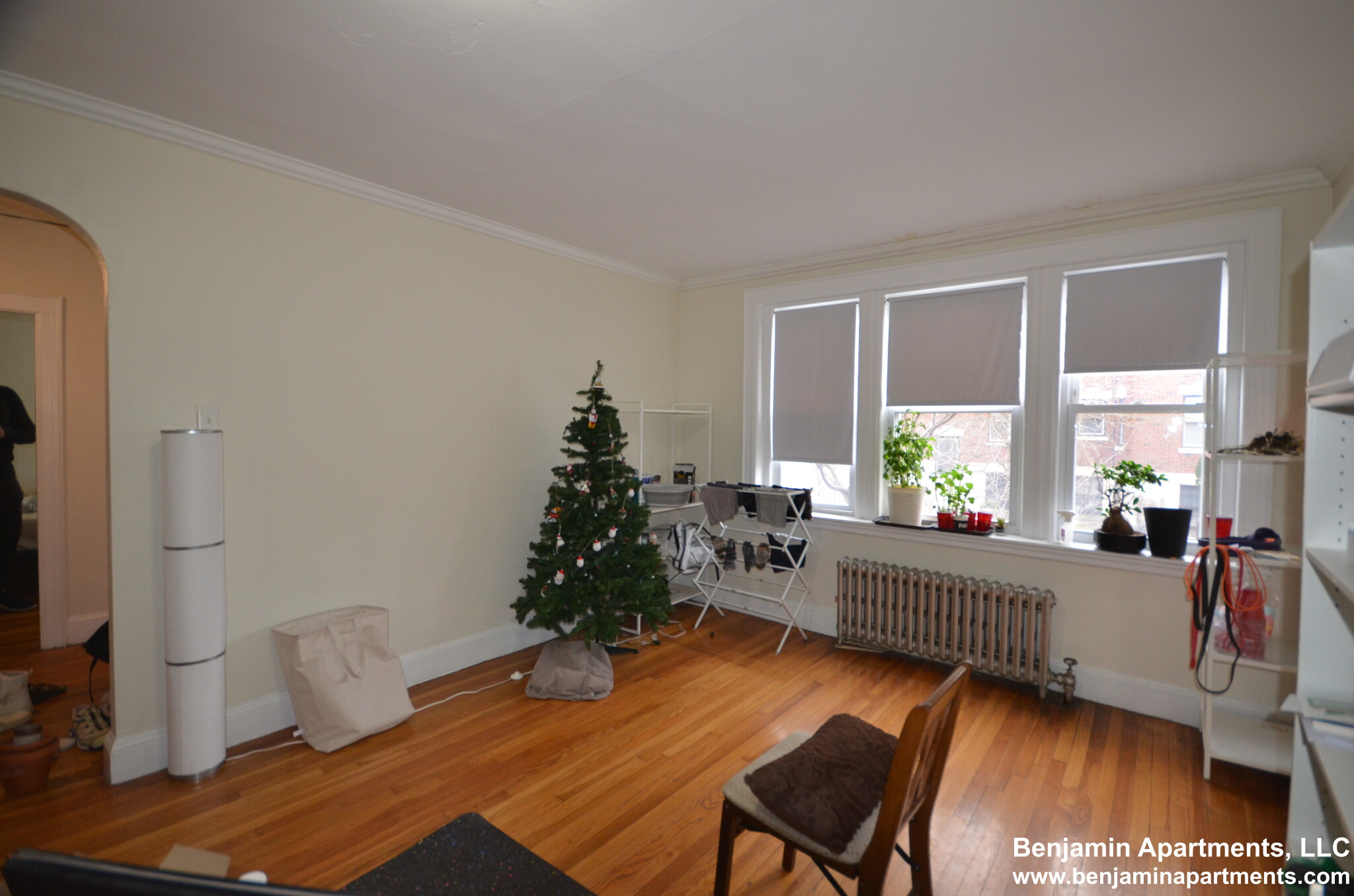 2045 Commonwealth Ave, Brighton