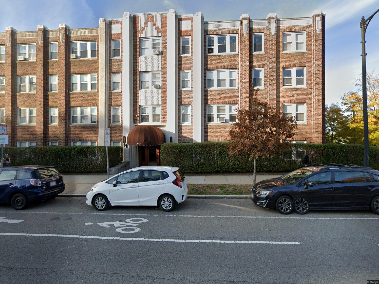 2045 Commonwealth Ave, Brighton