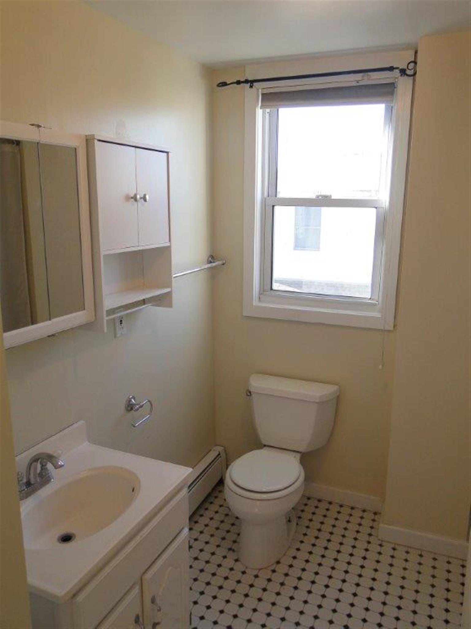 69 Winchester St, Tufts University