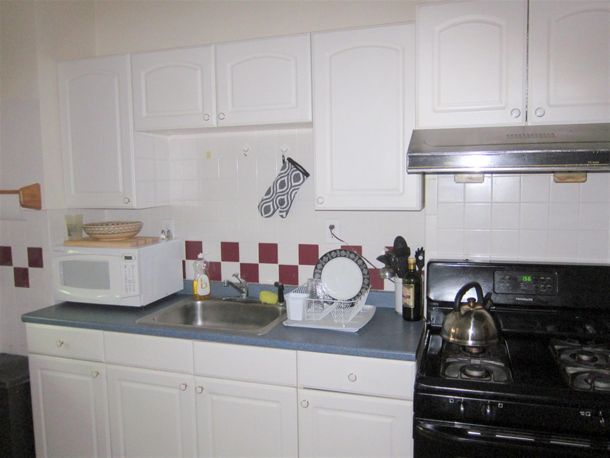 12 Evergreen Sq, Porter Square