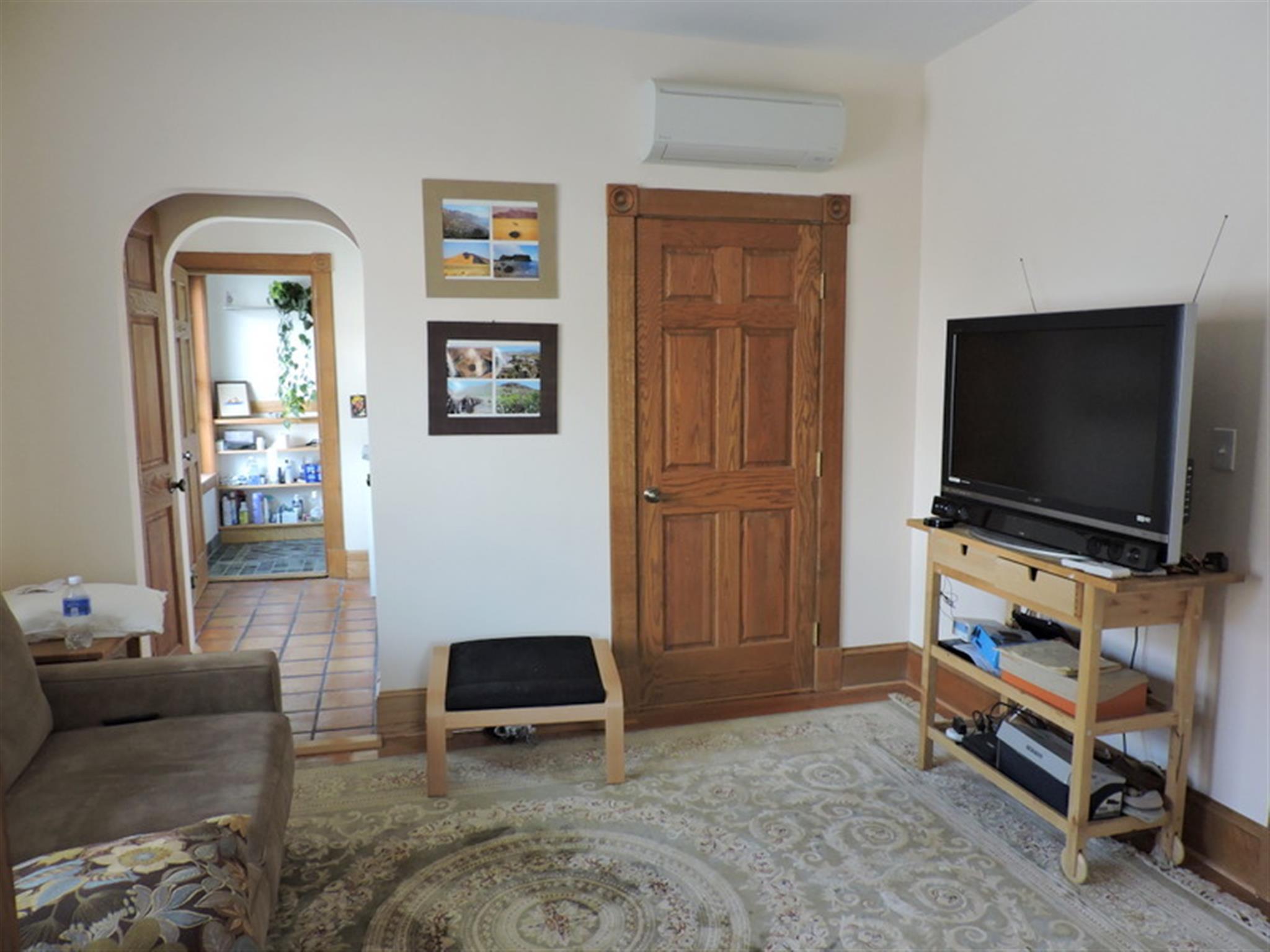 900 Massachusetts Ave, Central Square