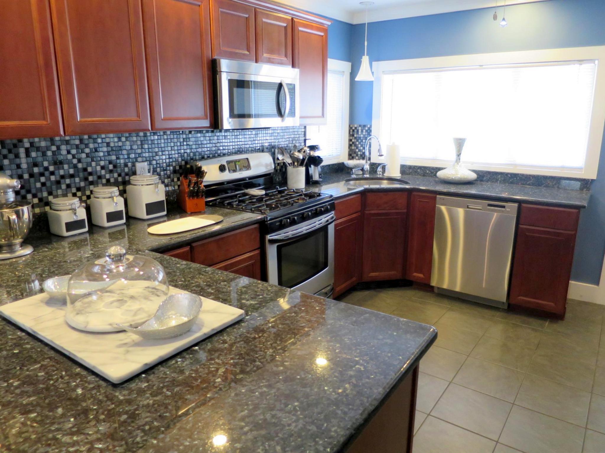 181 Winthrop St, Medford