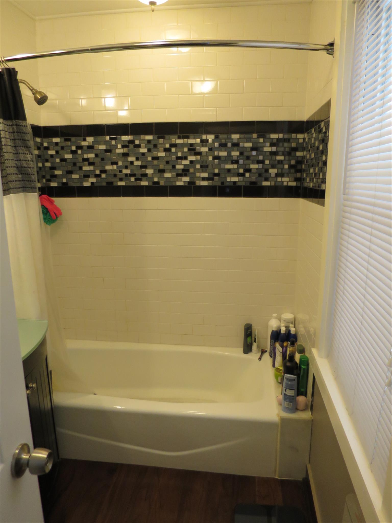 181 Winthrop St, Medford