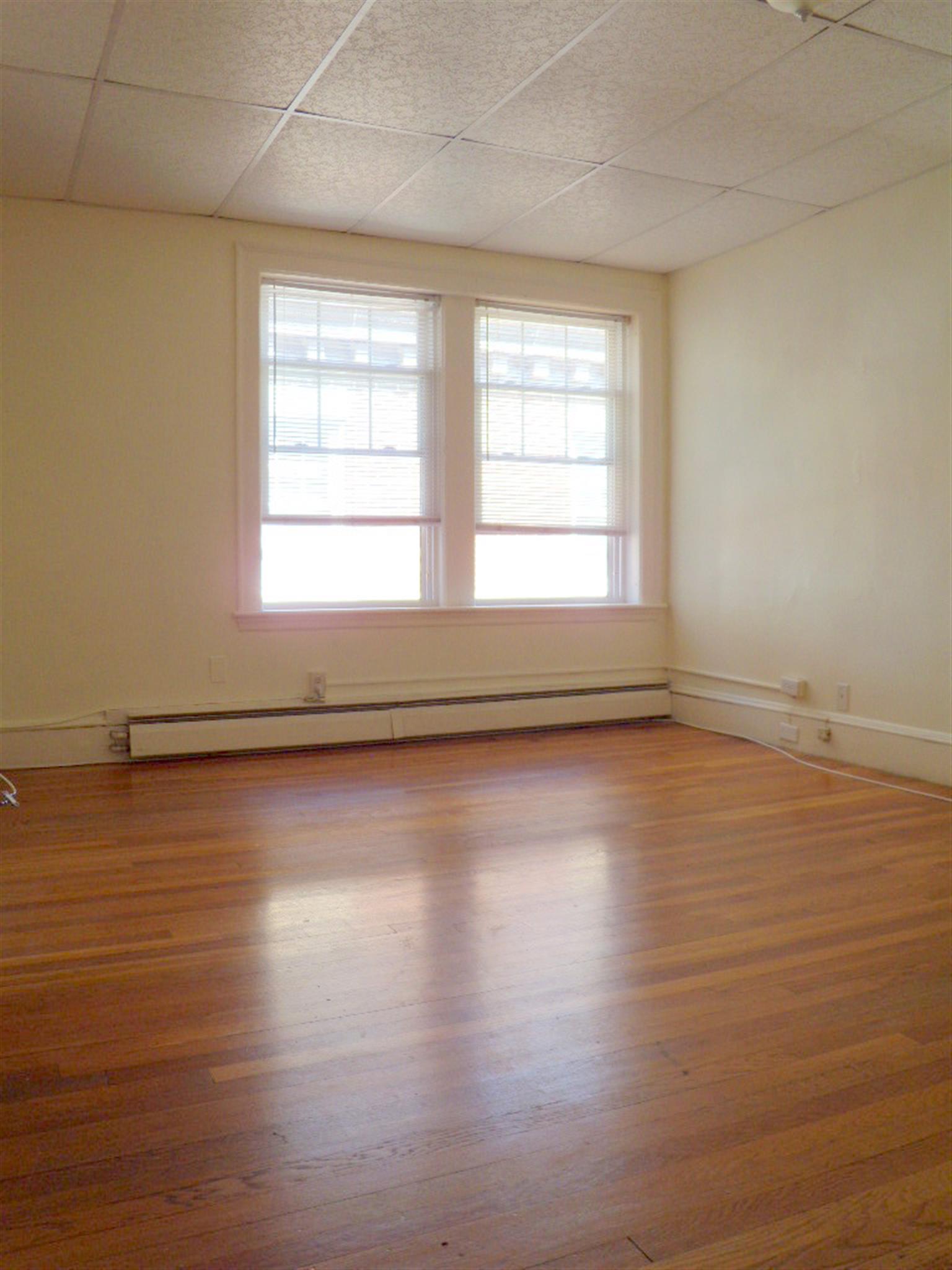 36 College Ave, Davis Square