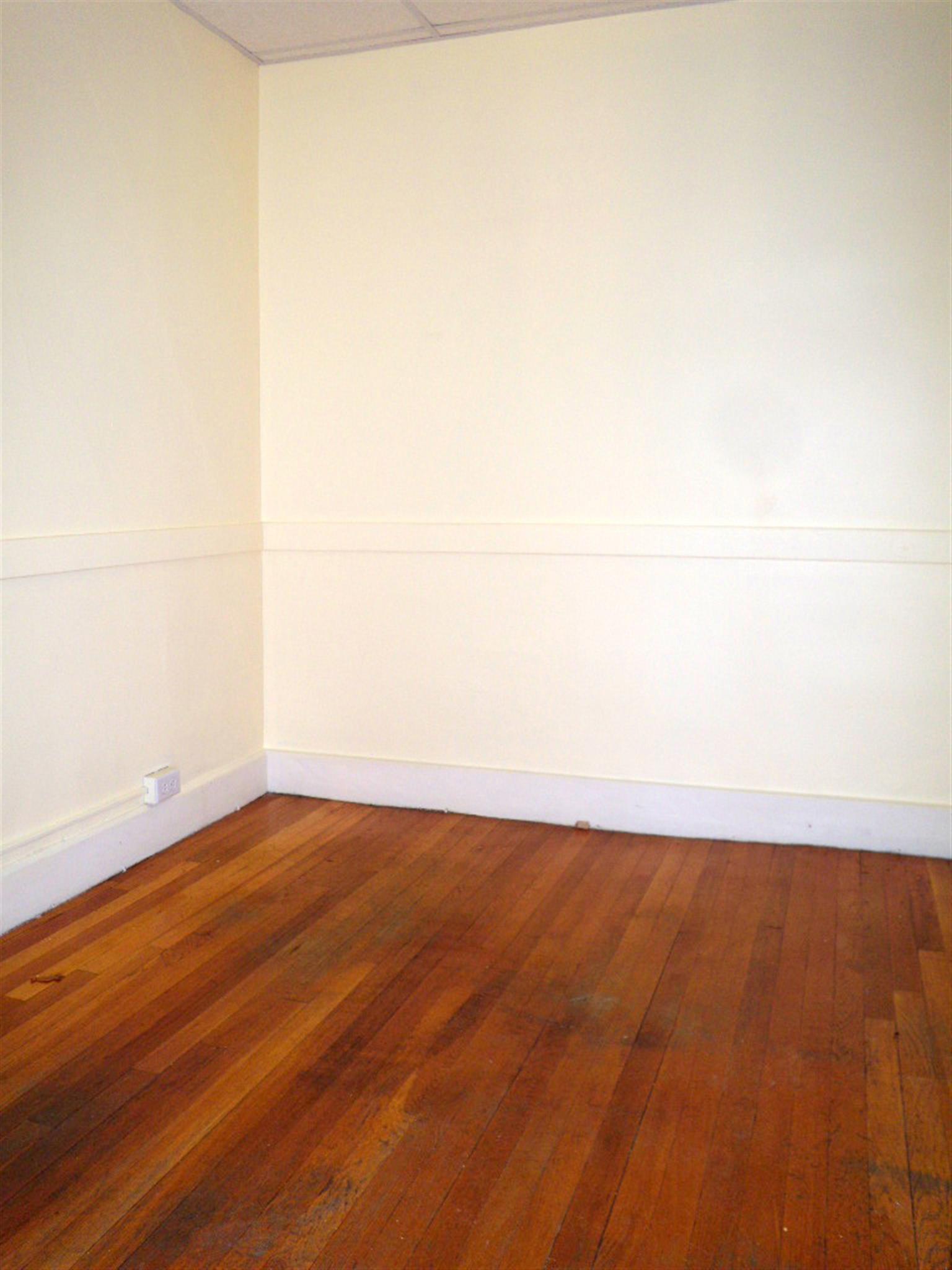 36 College Ave, Davis Square