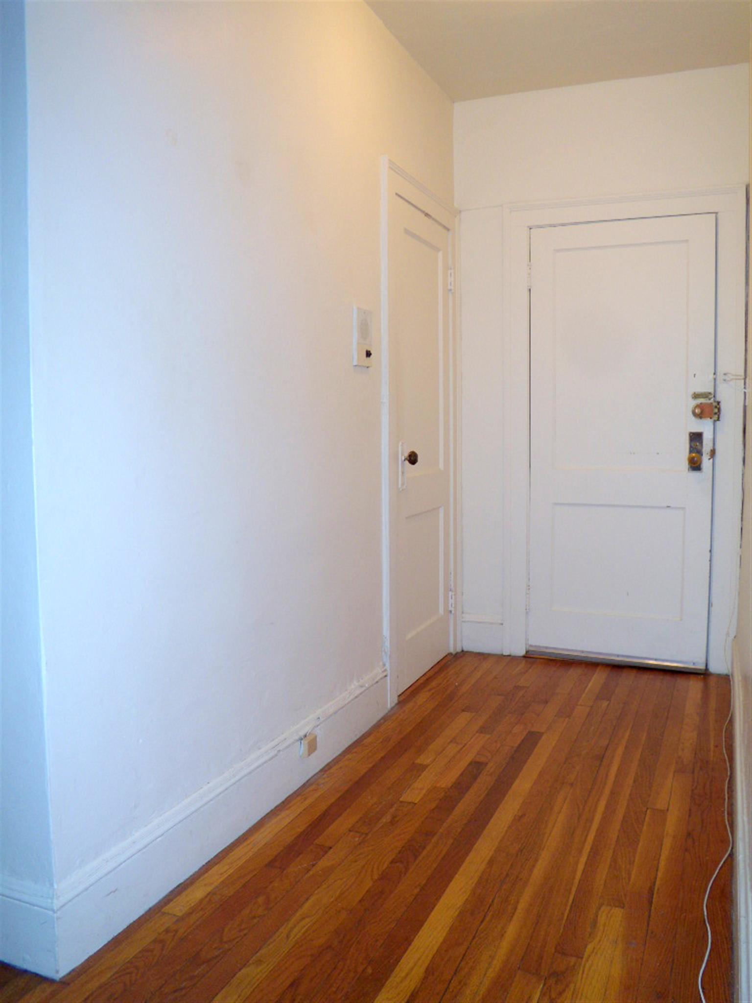 36 College Ave, Davis Square