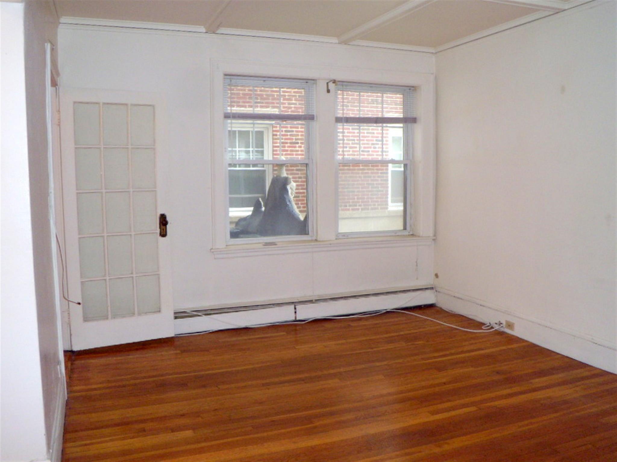 36 College Ave, Davis Square