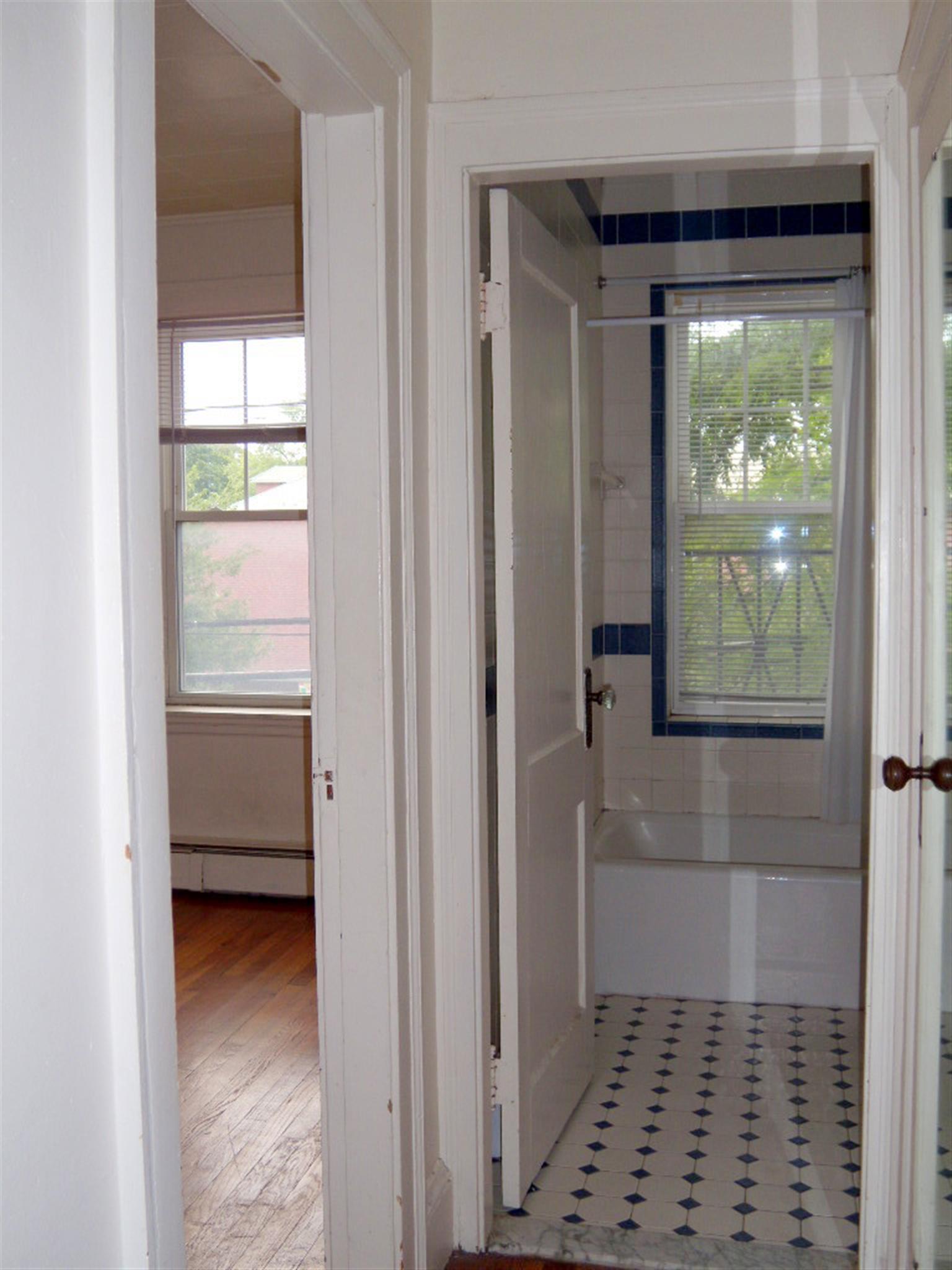 36 College Ave, Davis Square