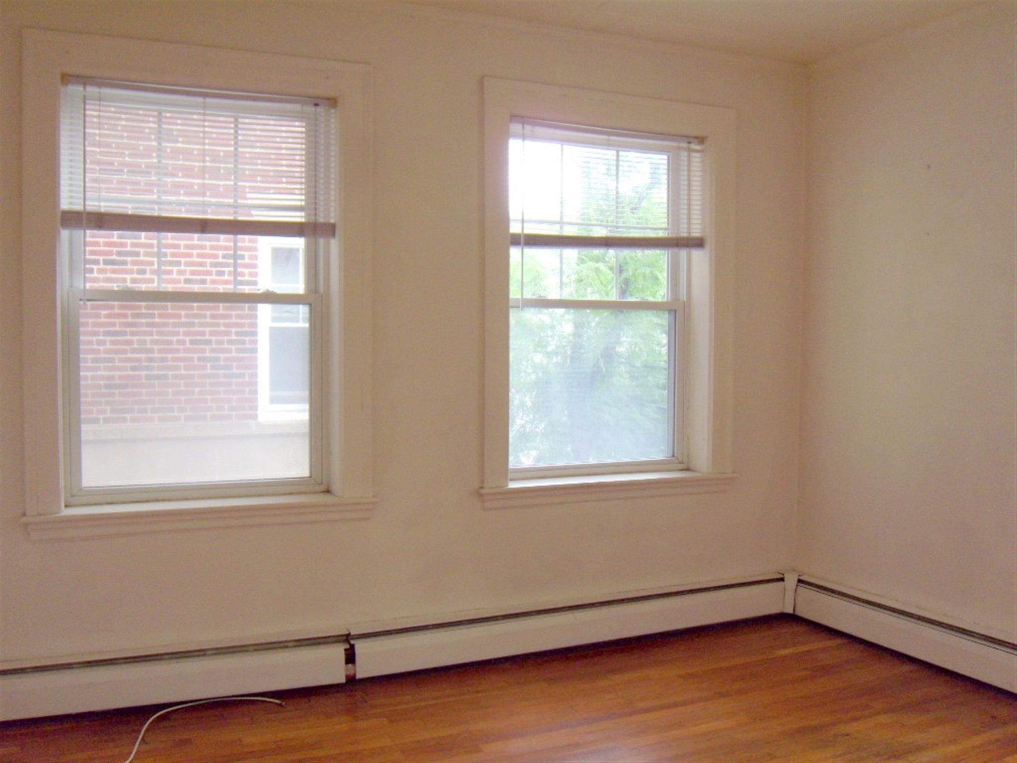 36 College Ave, Davis Square