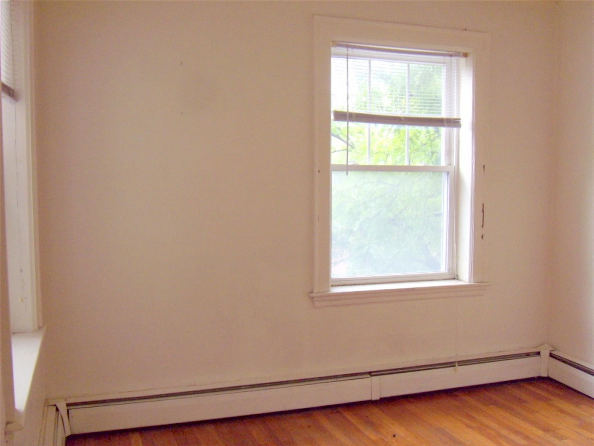 36 College Ave, Davis Square