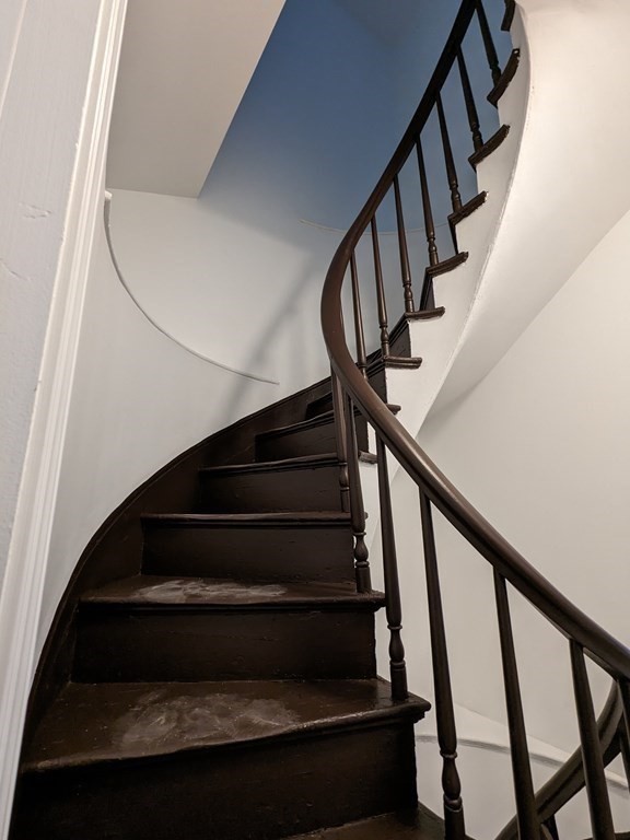 207 Athens St, South Boston