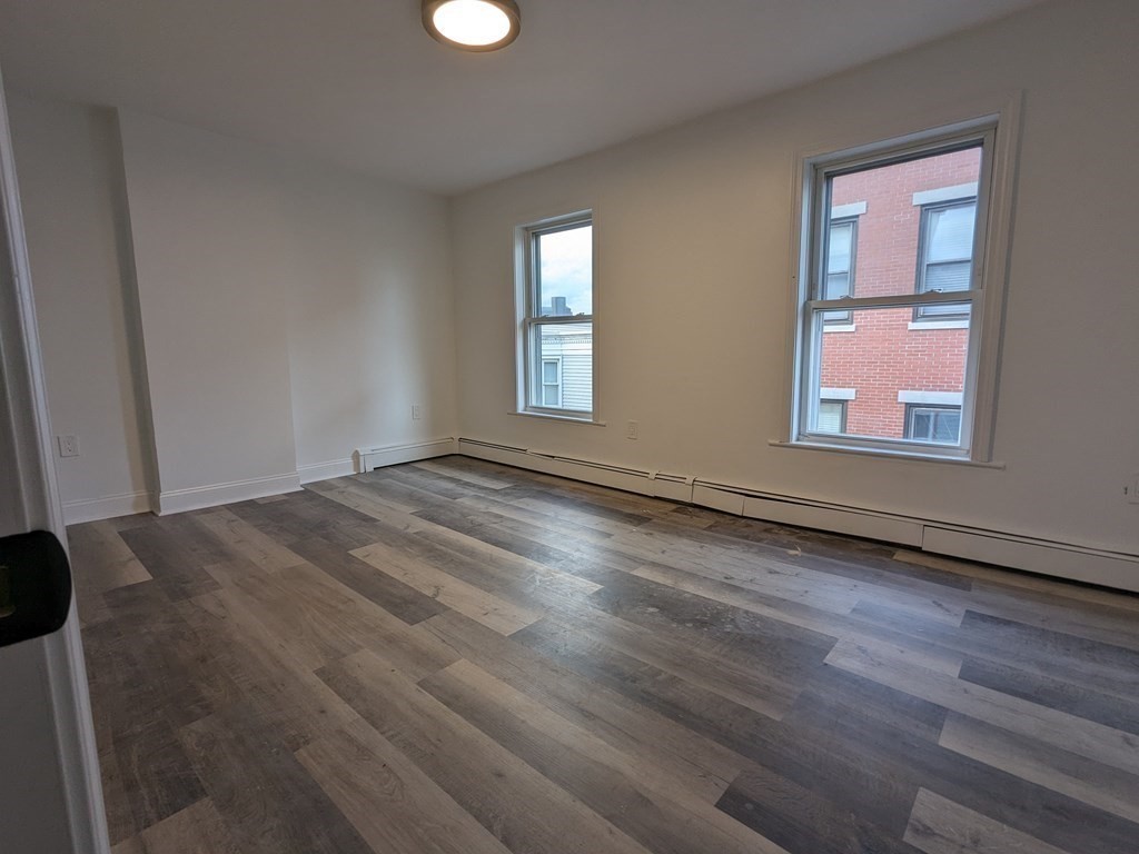 207 Athens St, South Boston