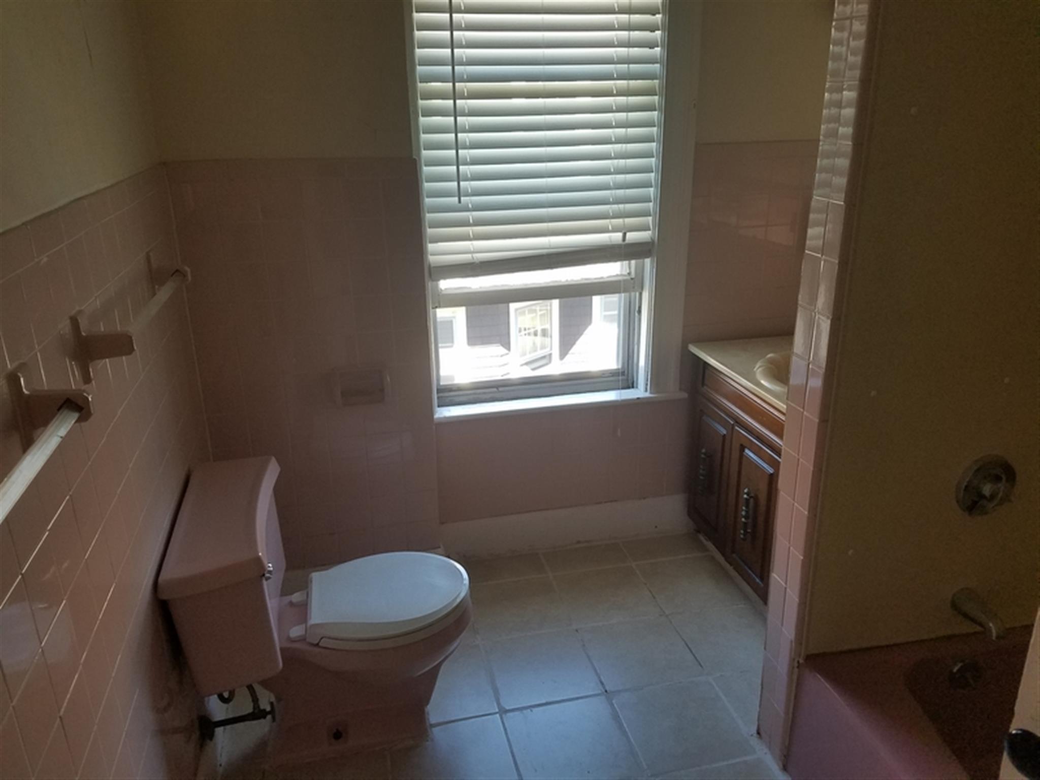 58 Monument, Teele Square