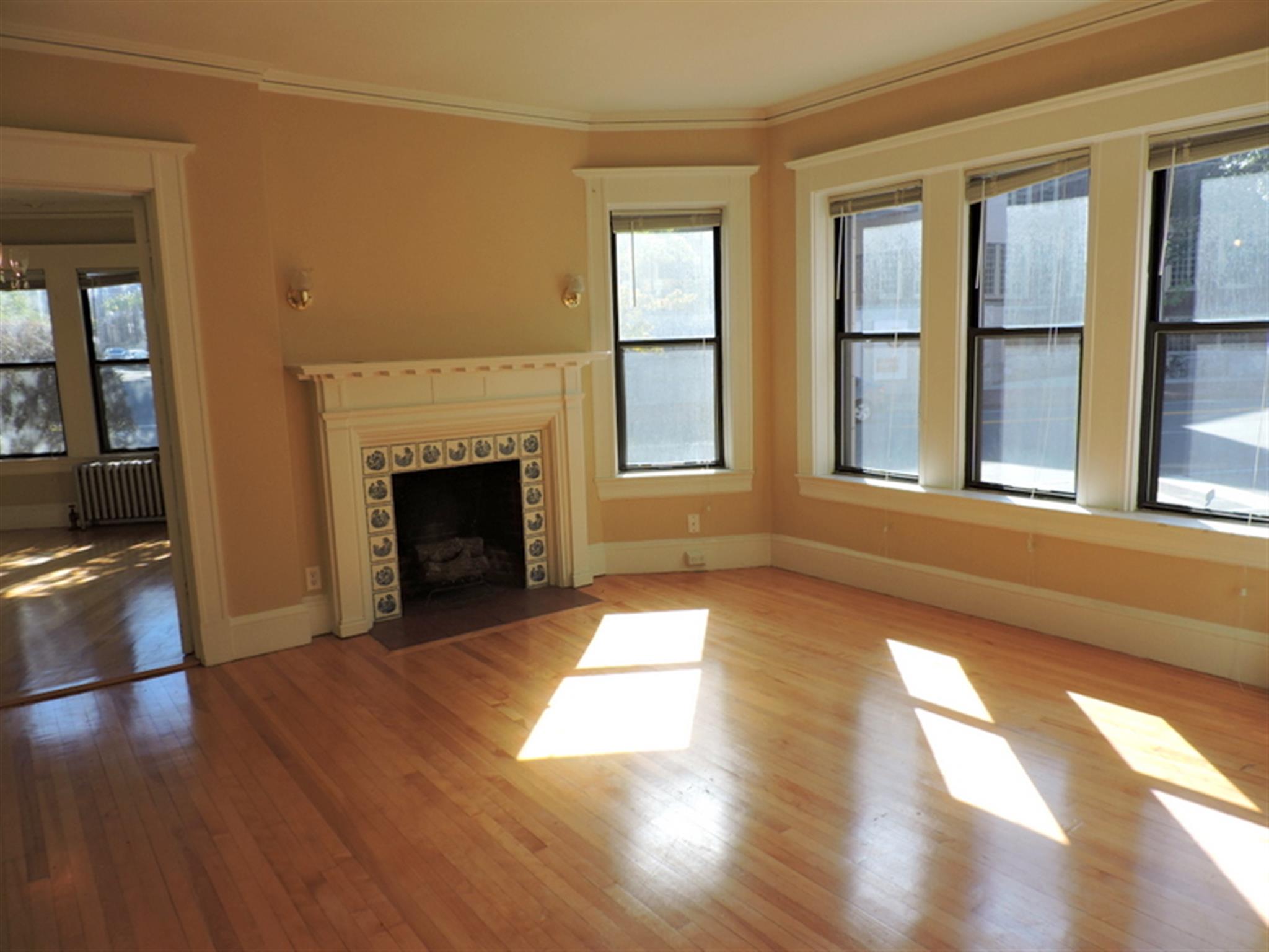 84 Prescott St, Harvard Square