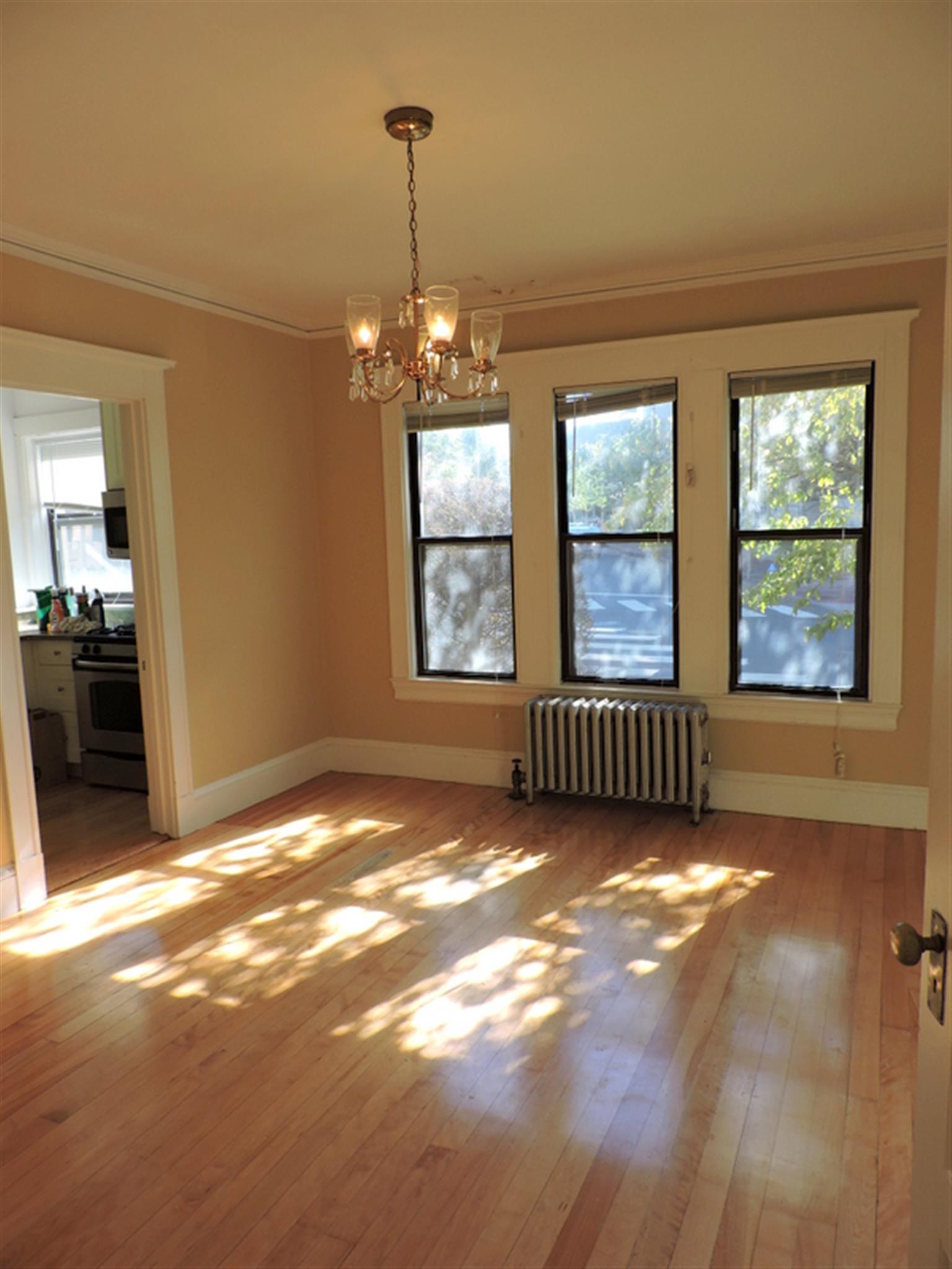 84 Prescott St, Harvard Square