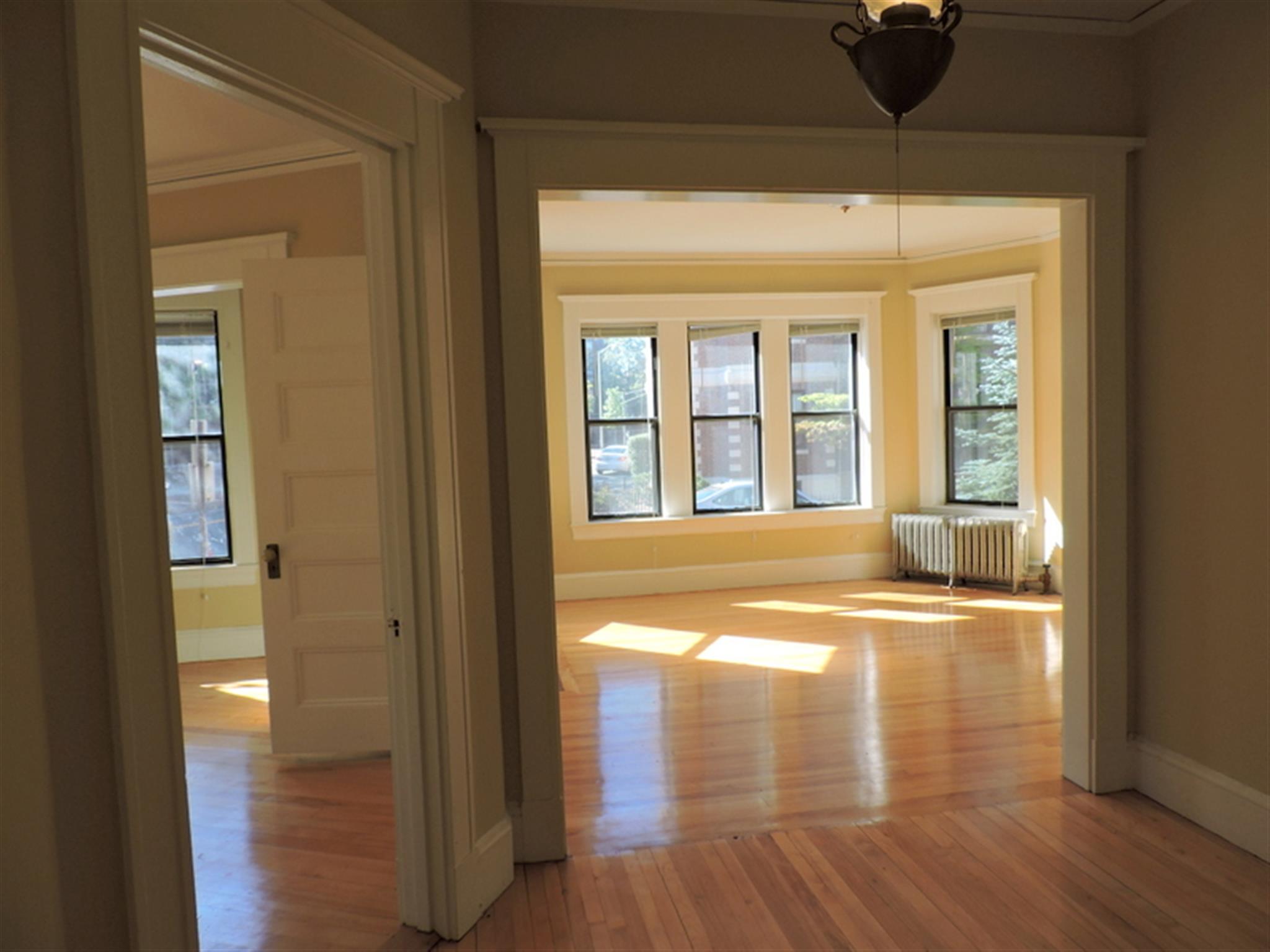 84 Prescott St, Harvard Square