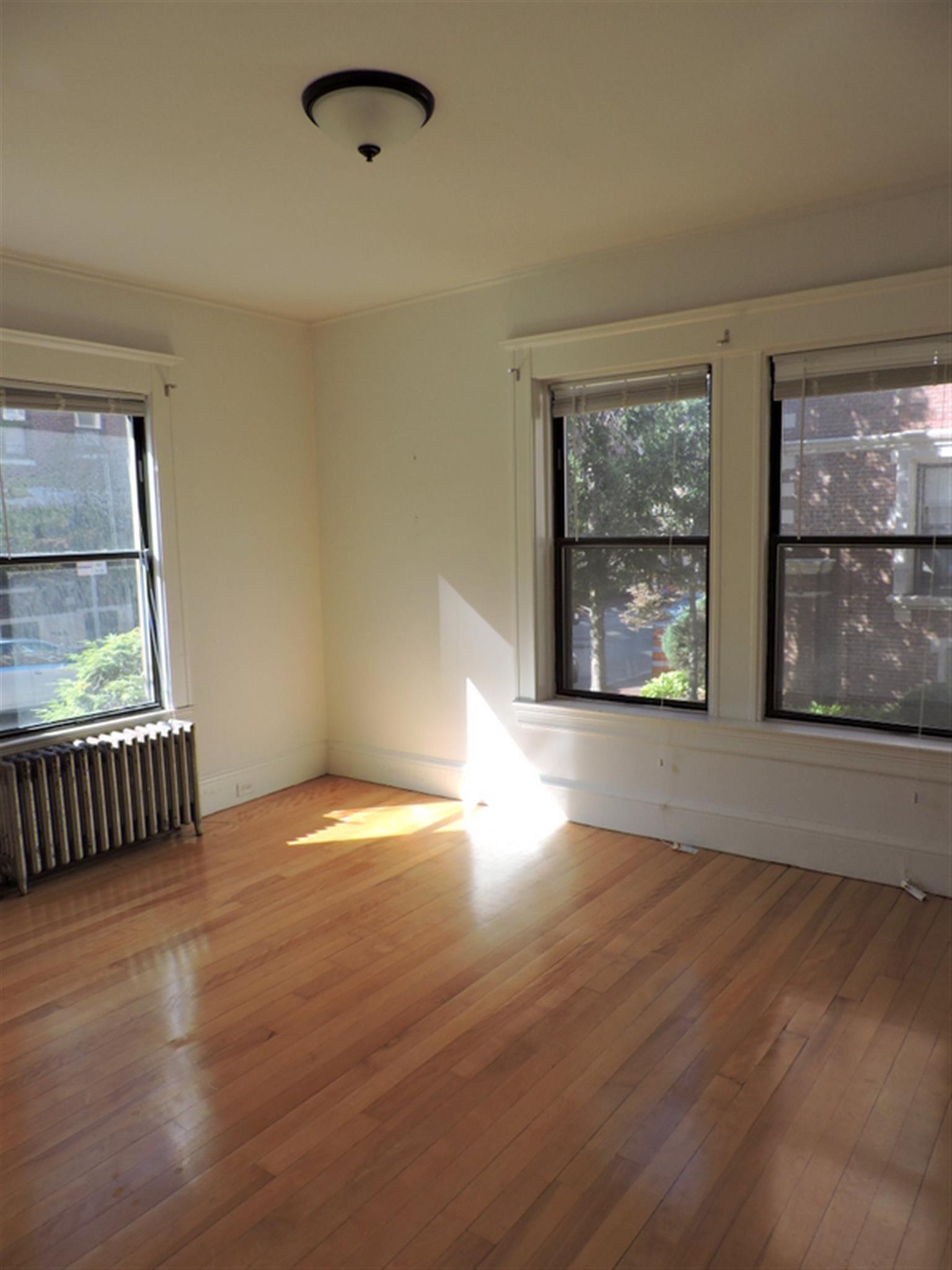 84 Prescott St, Harvard Square