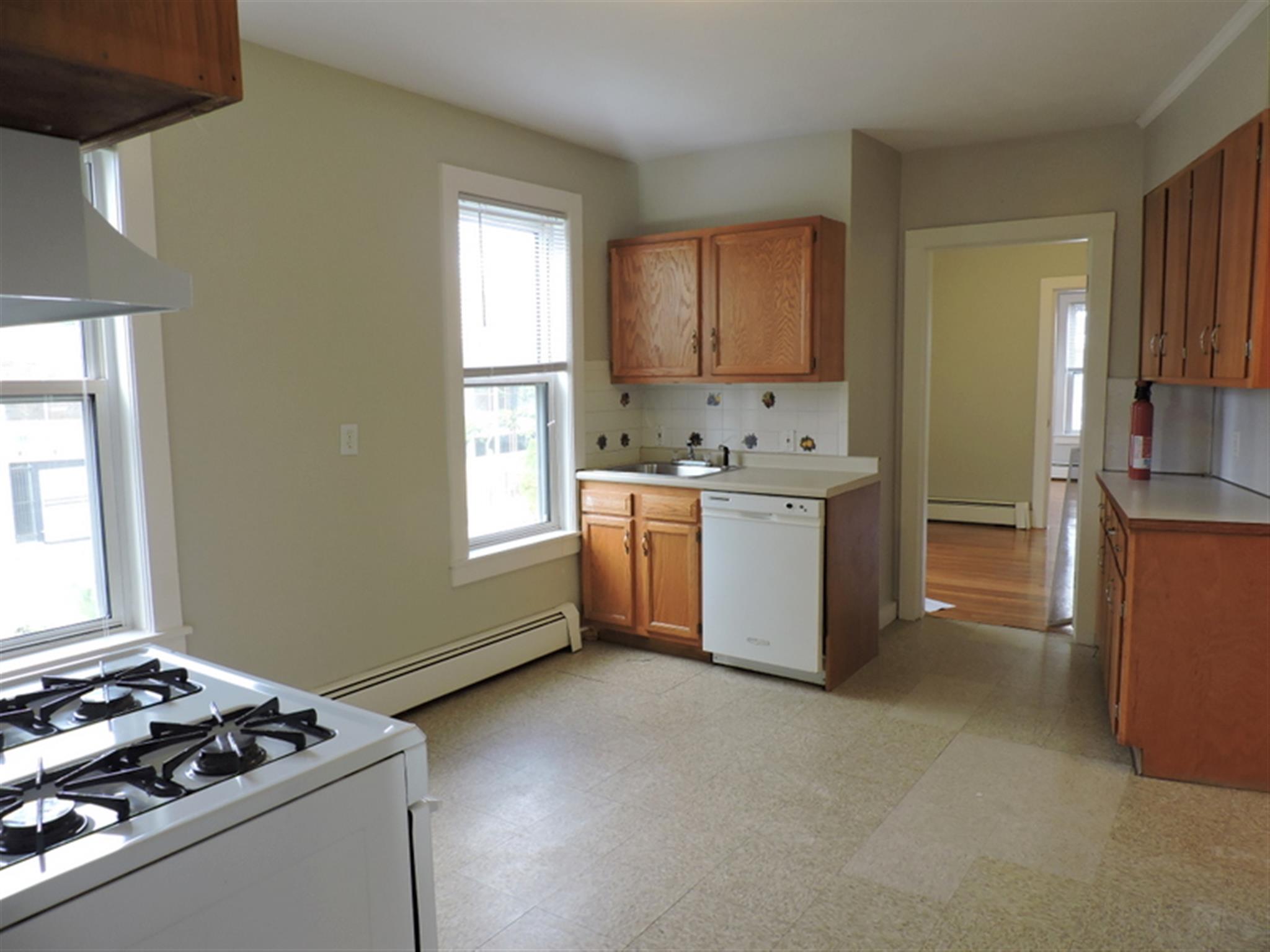 25 Elmer St, Riverside