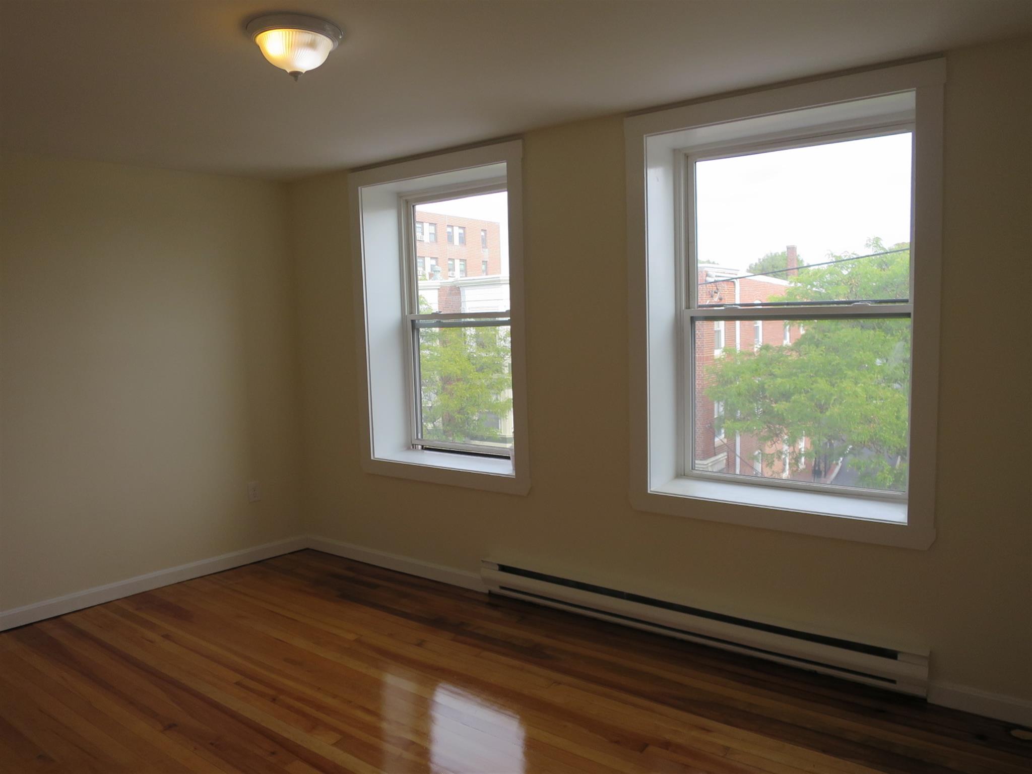 35 Davis Sq, Davis Square