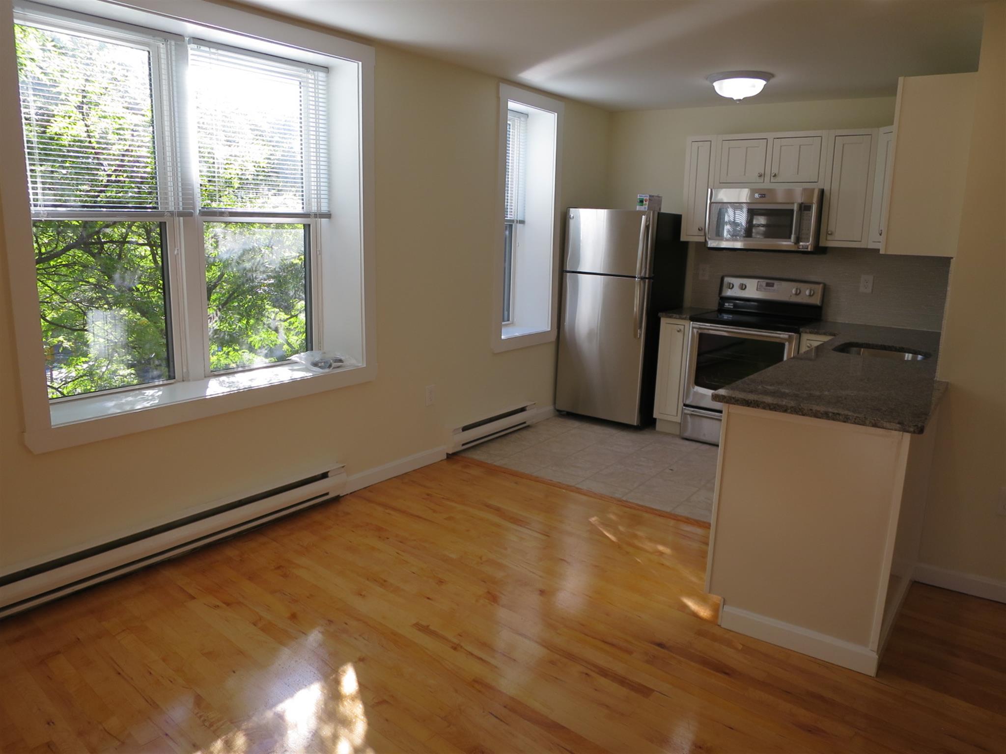 35 Davis Sq, Davis Square