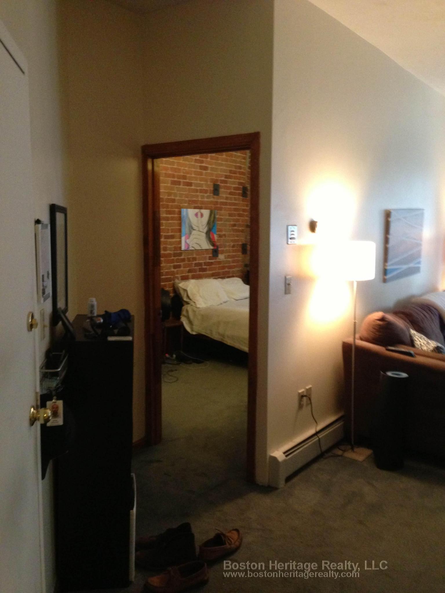 12 Westland Ave, Fenway