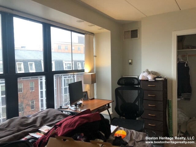 3 Douglas Park, Fenway