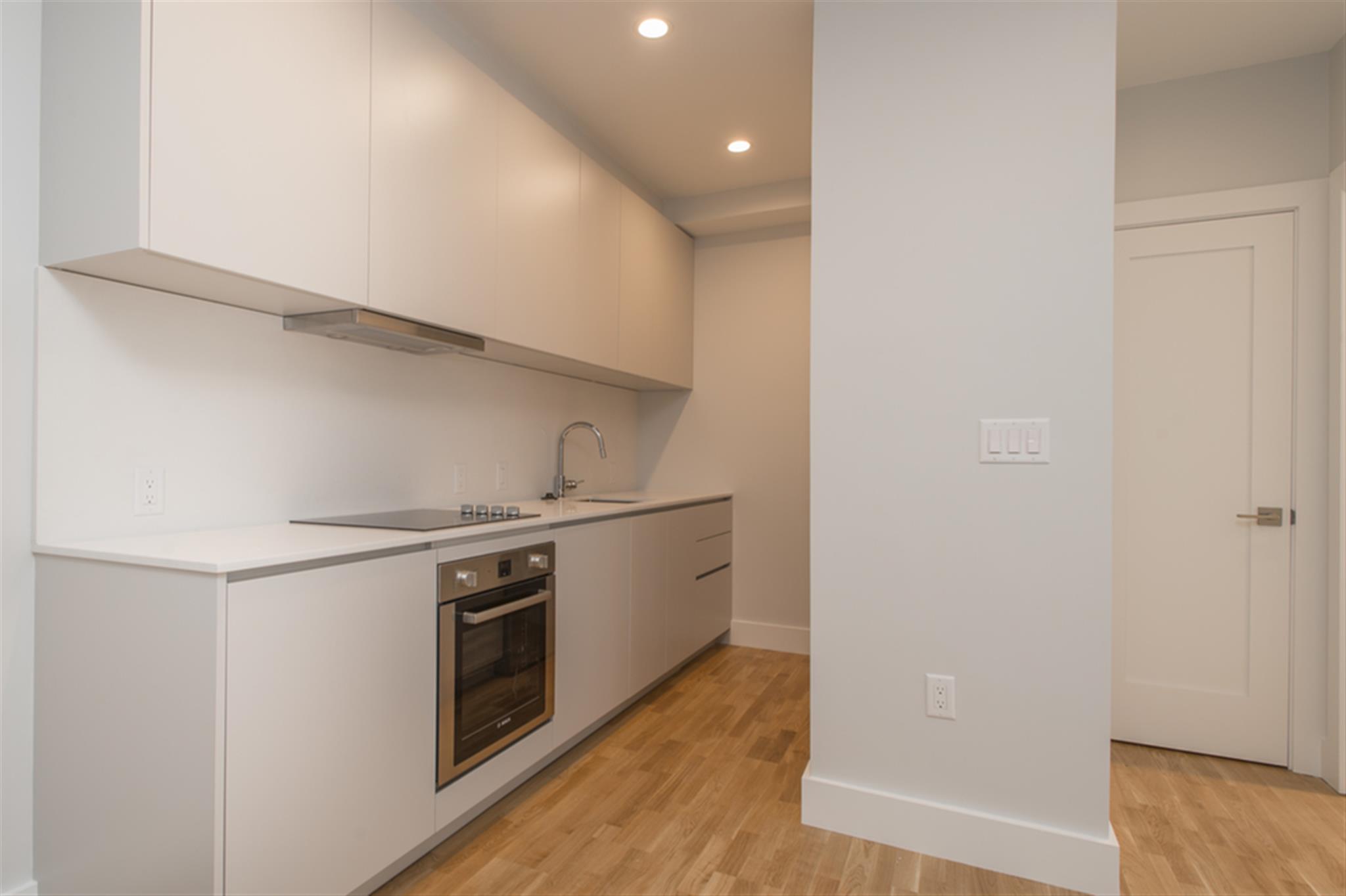 138 Highland Ave, Prospect Hill