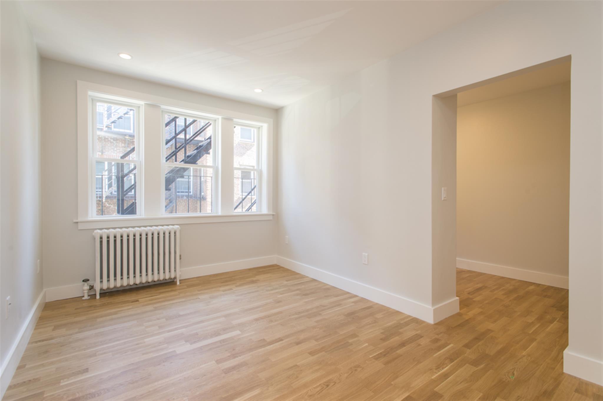 138 Highland Ave, Prospect Hill