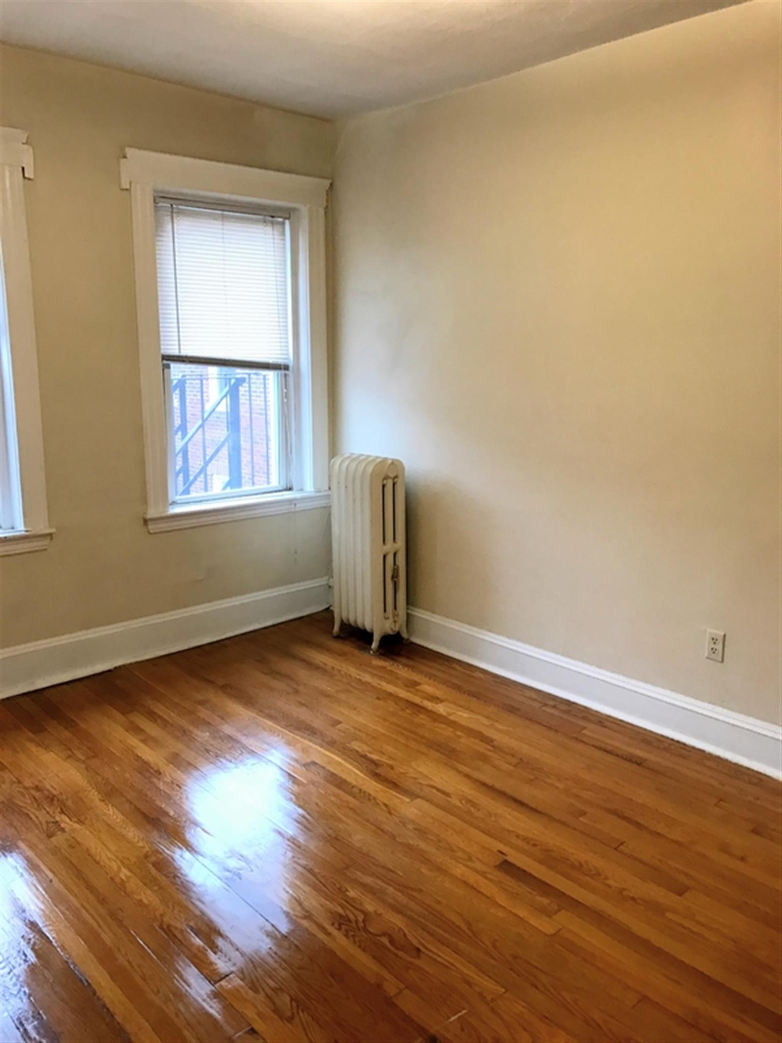 6 Agassiz St, Neighborhood Nine