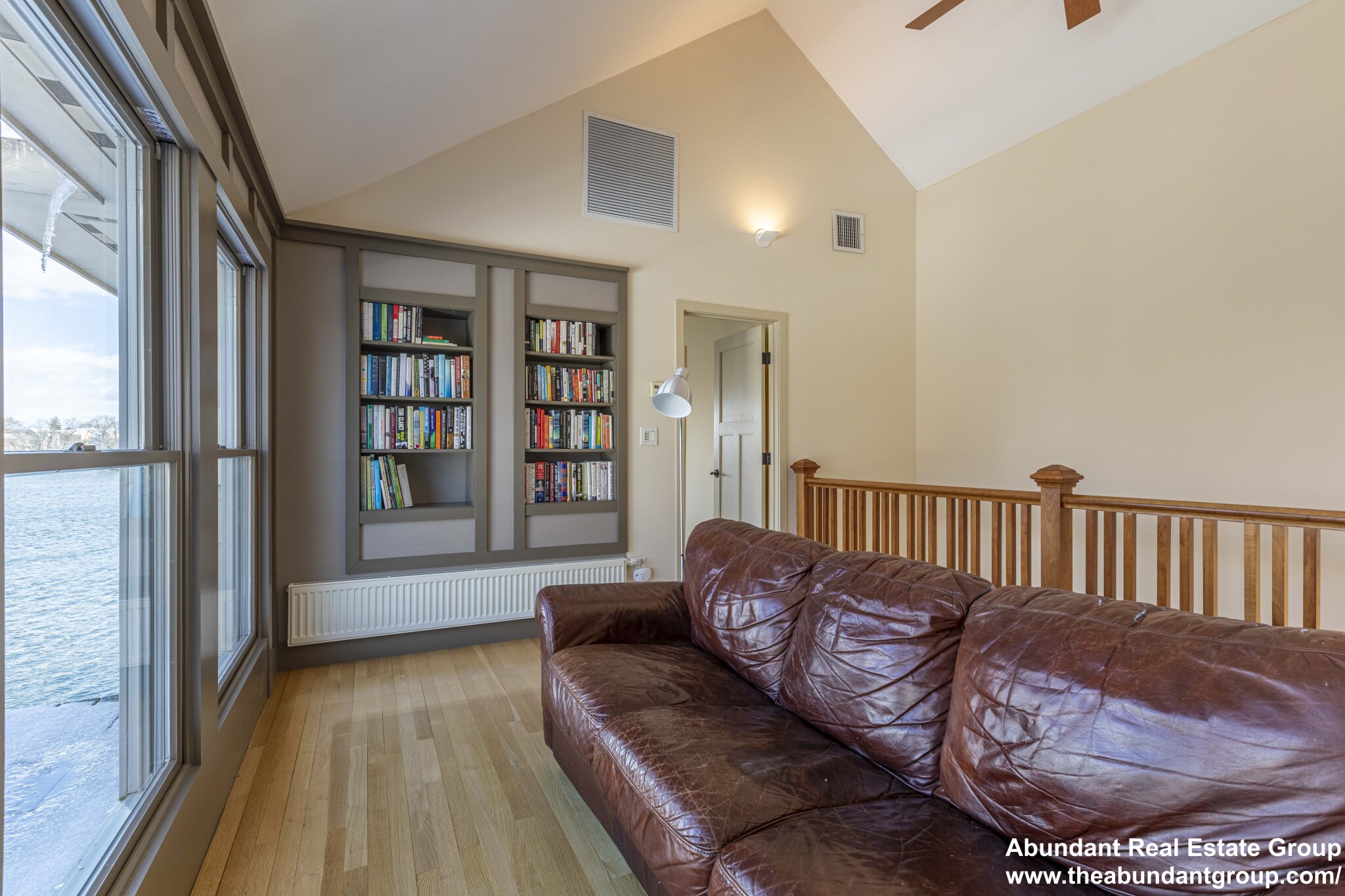 104 Spy Pond Pkwy, Arlington