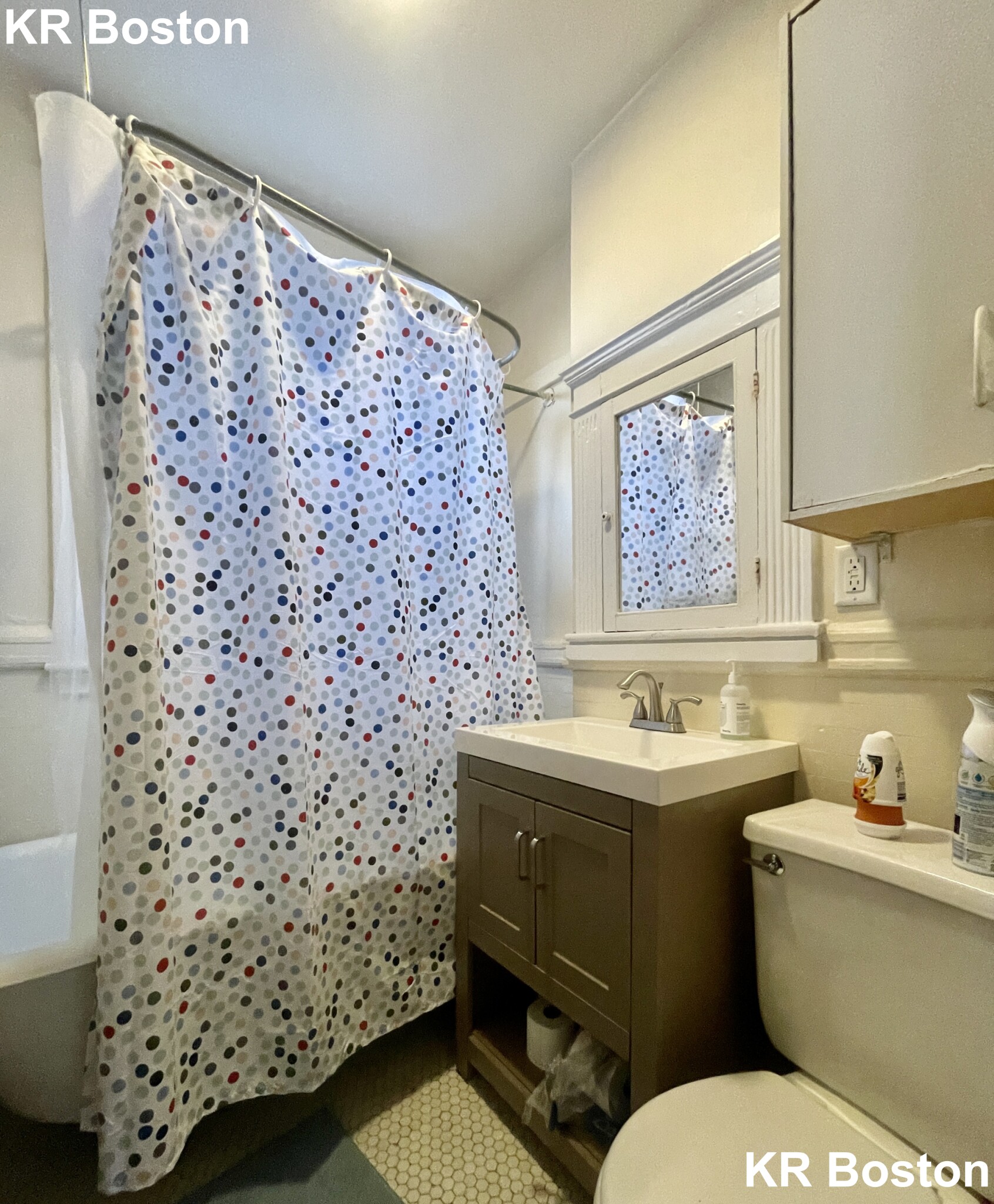 21 Euston St, Brookline Village