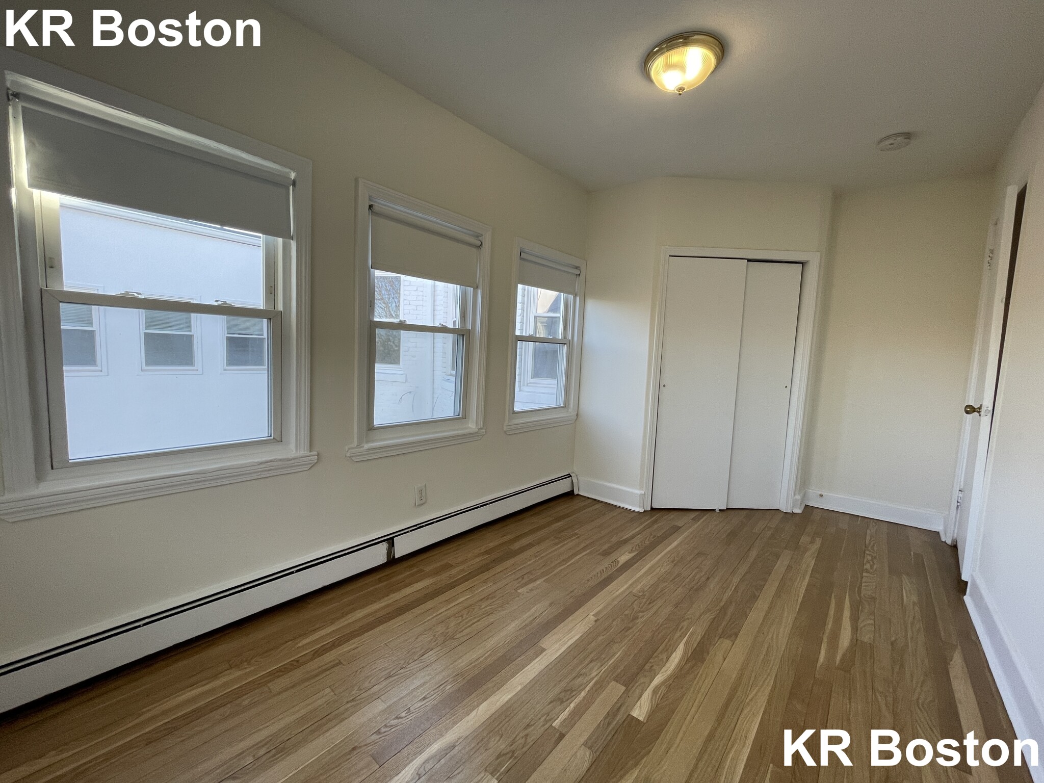 21 Fairbanks St, Washington Square