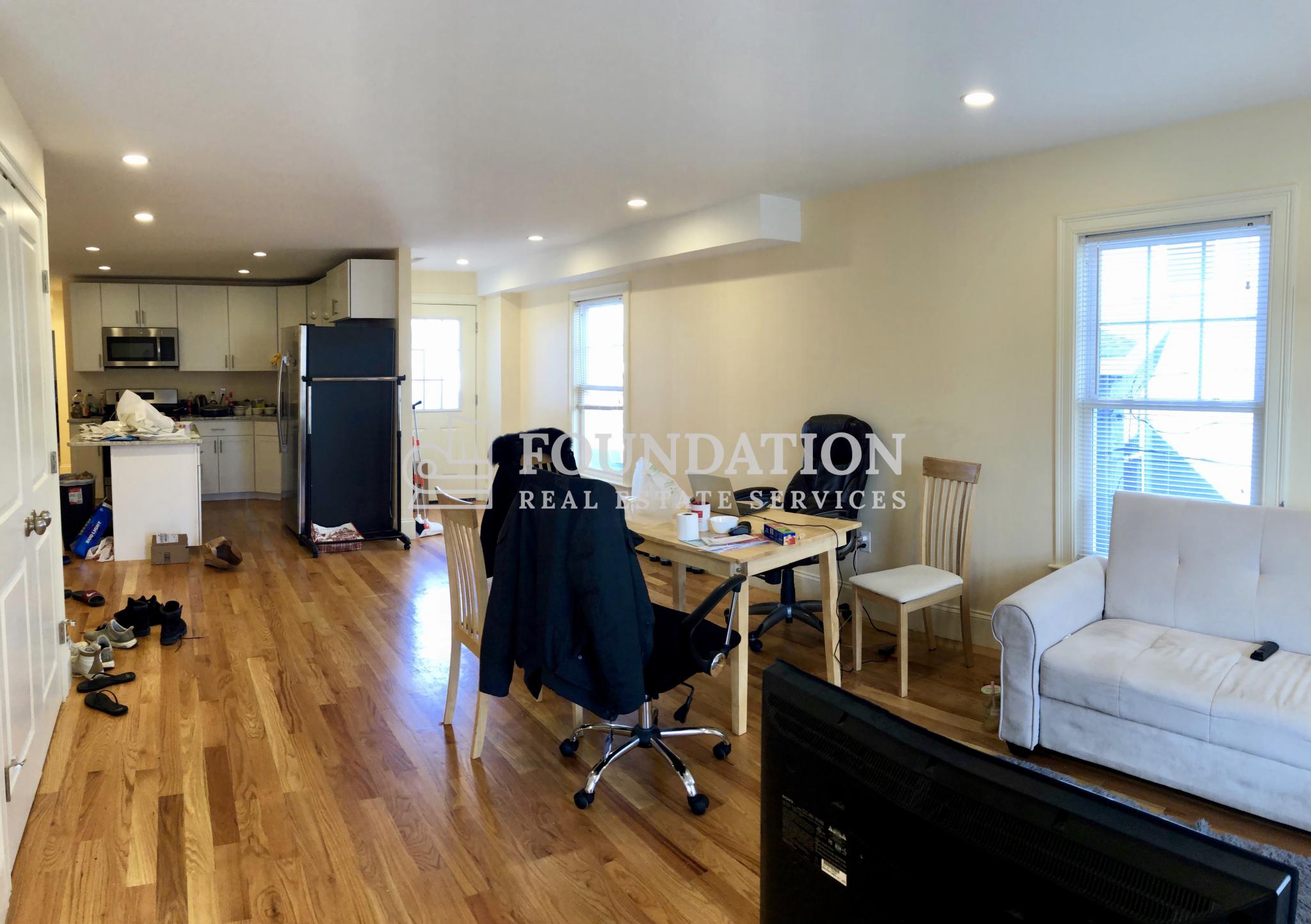 21 Higgins St, Allston