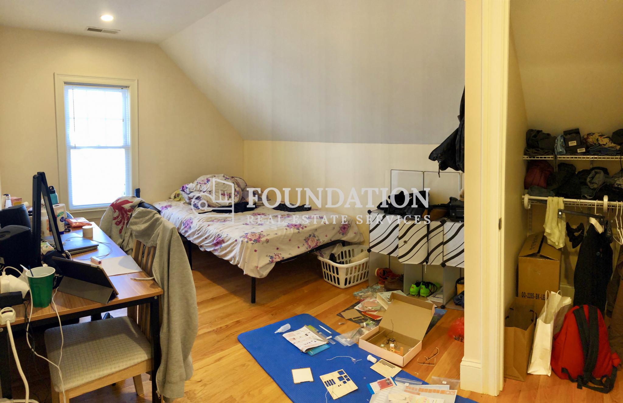 21 Higgins St, Allston