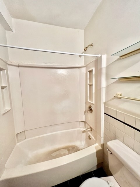 300 North St, North End