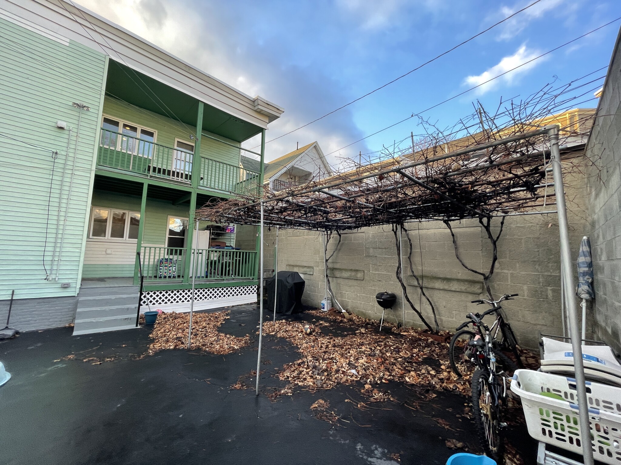 227 Holland St, Teele Square