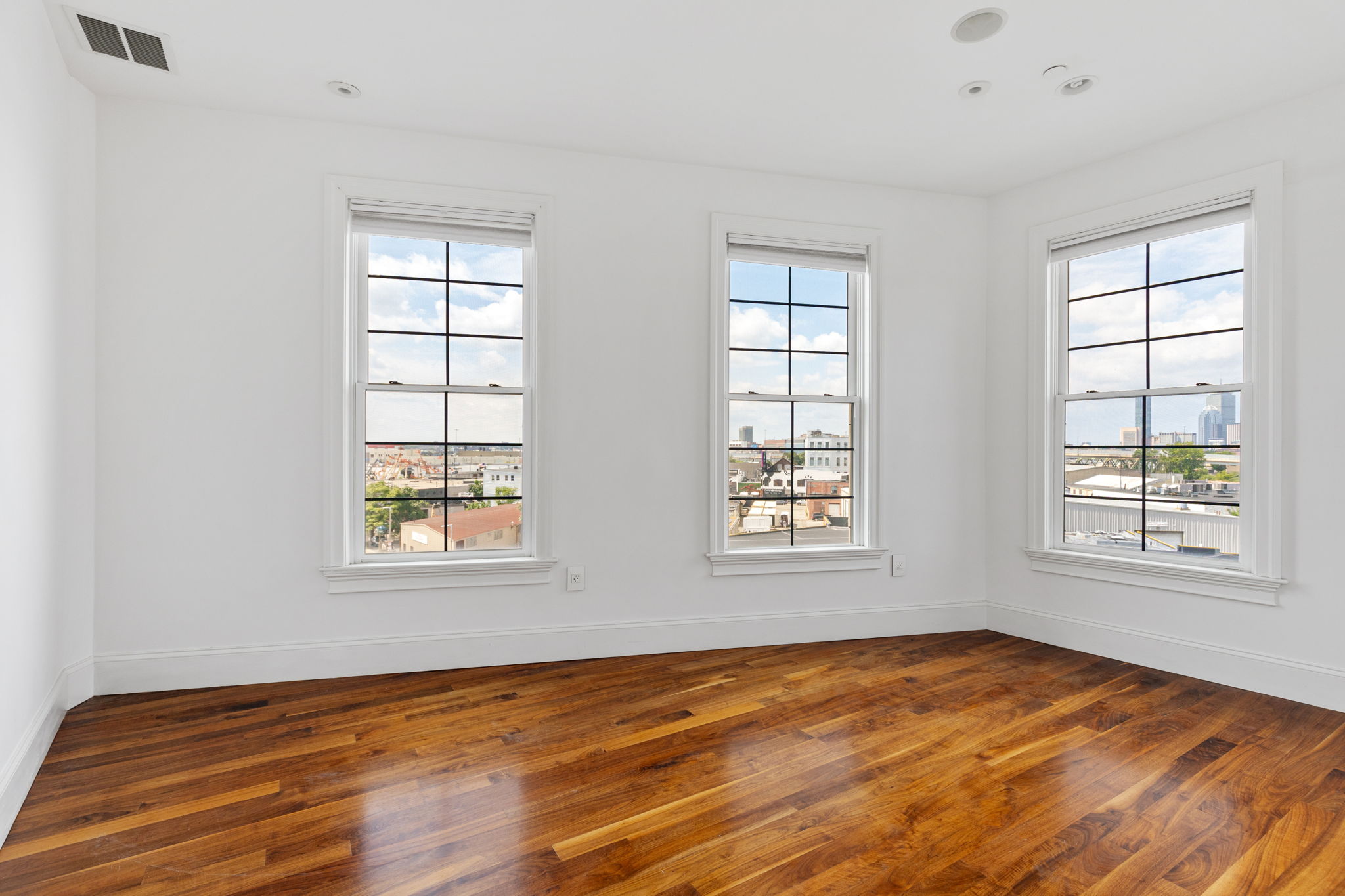 99 D St, South Boston