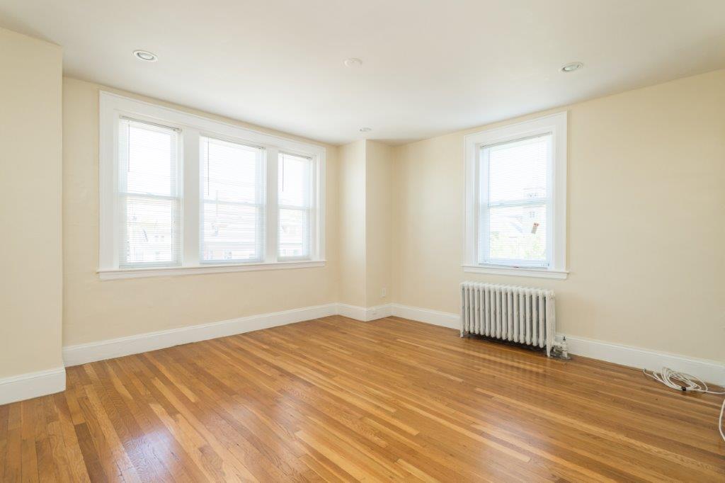 136 Highland Ave, Winter Hill