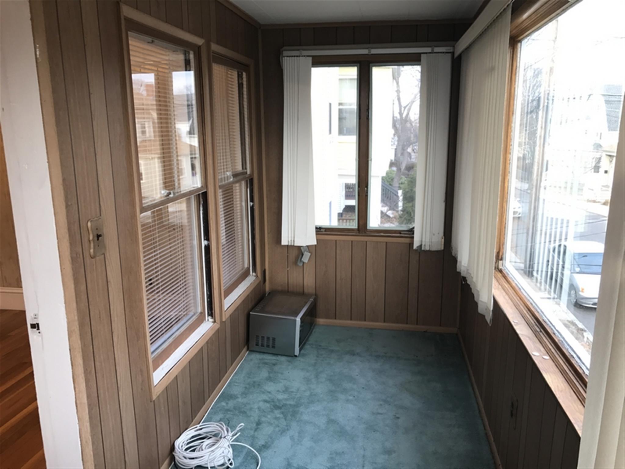 83 Adams St, Medford