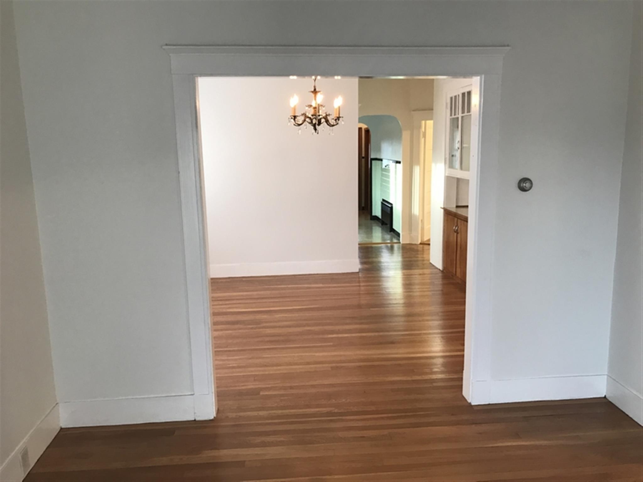 83 Adams St, Medford