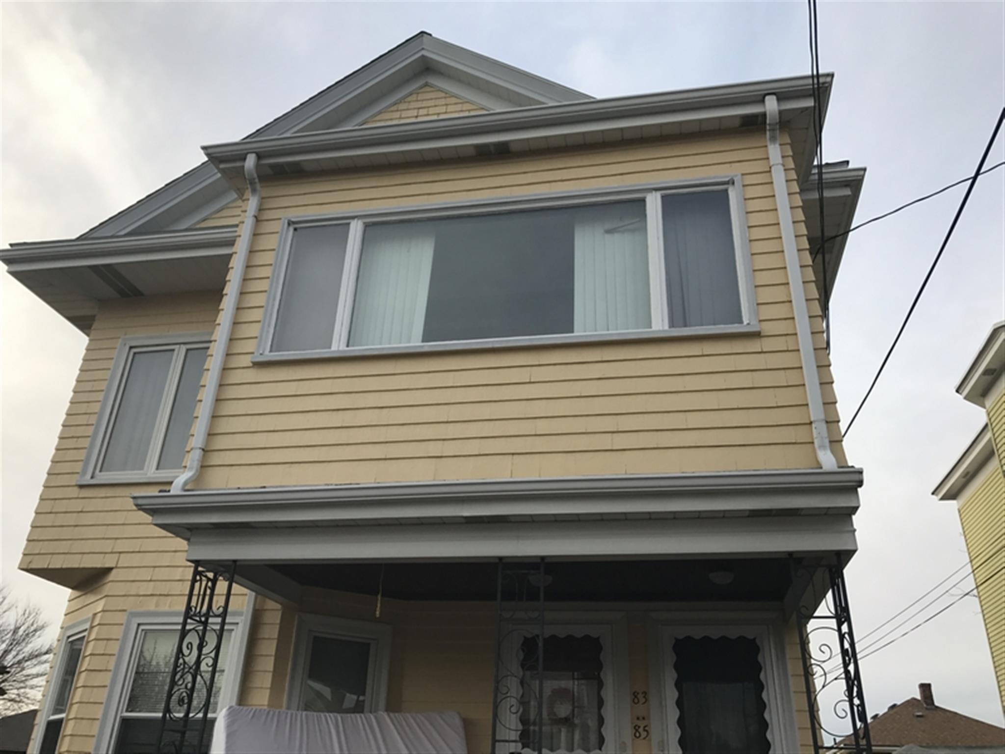 83 Adams St, Medford