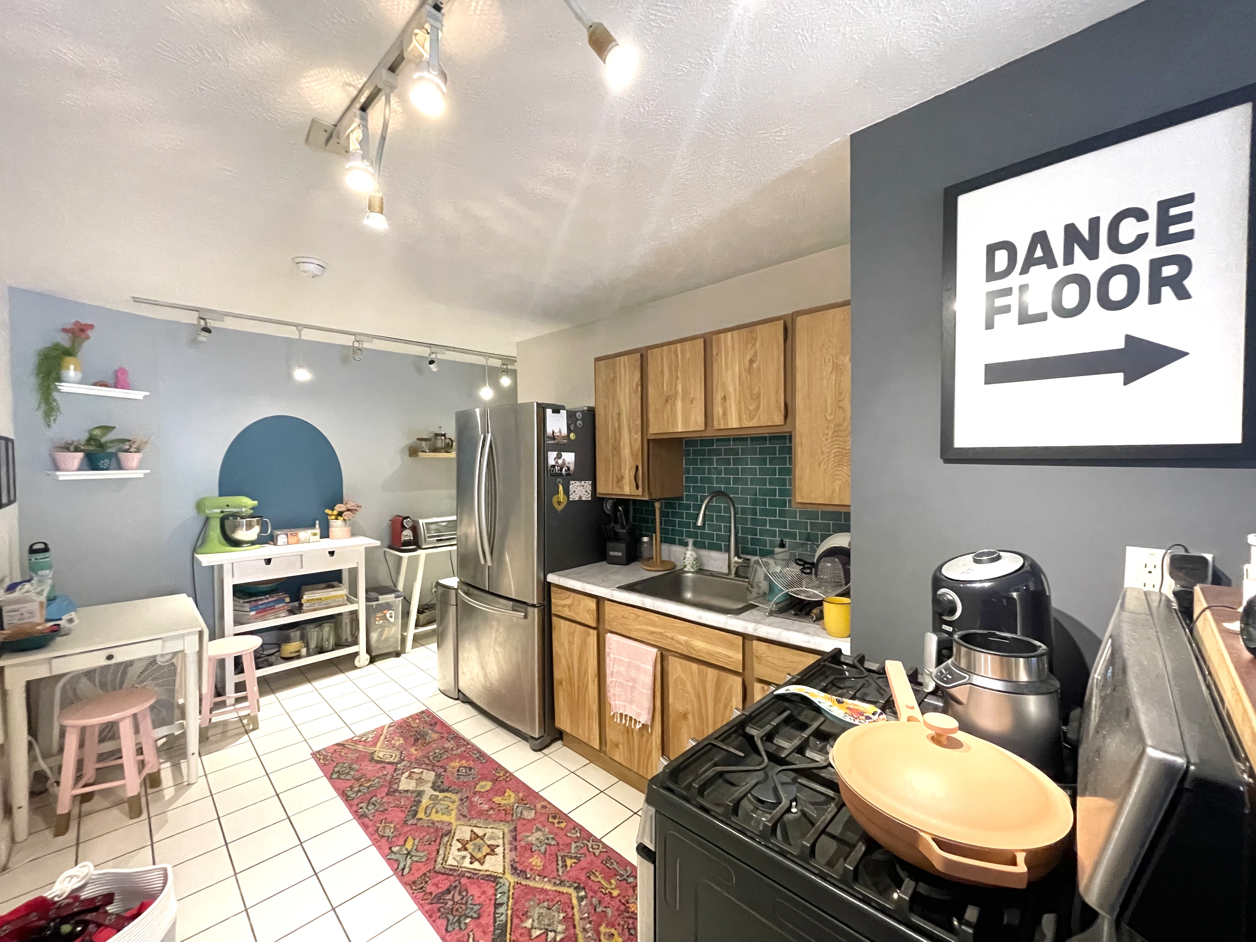 527 3rd St, South Boston