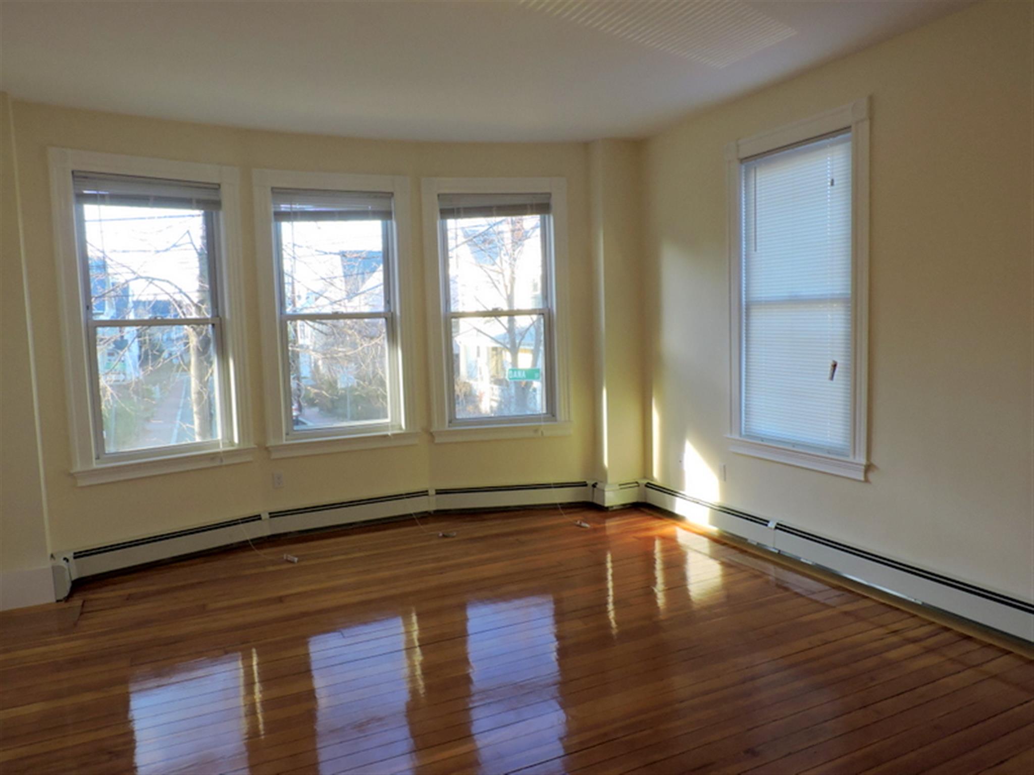 32 Dana St, Central Square