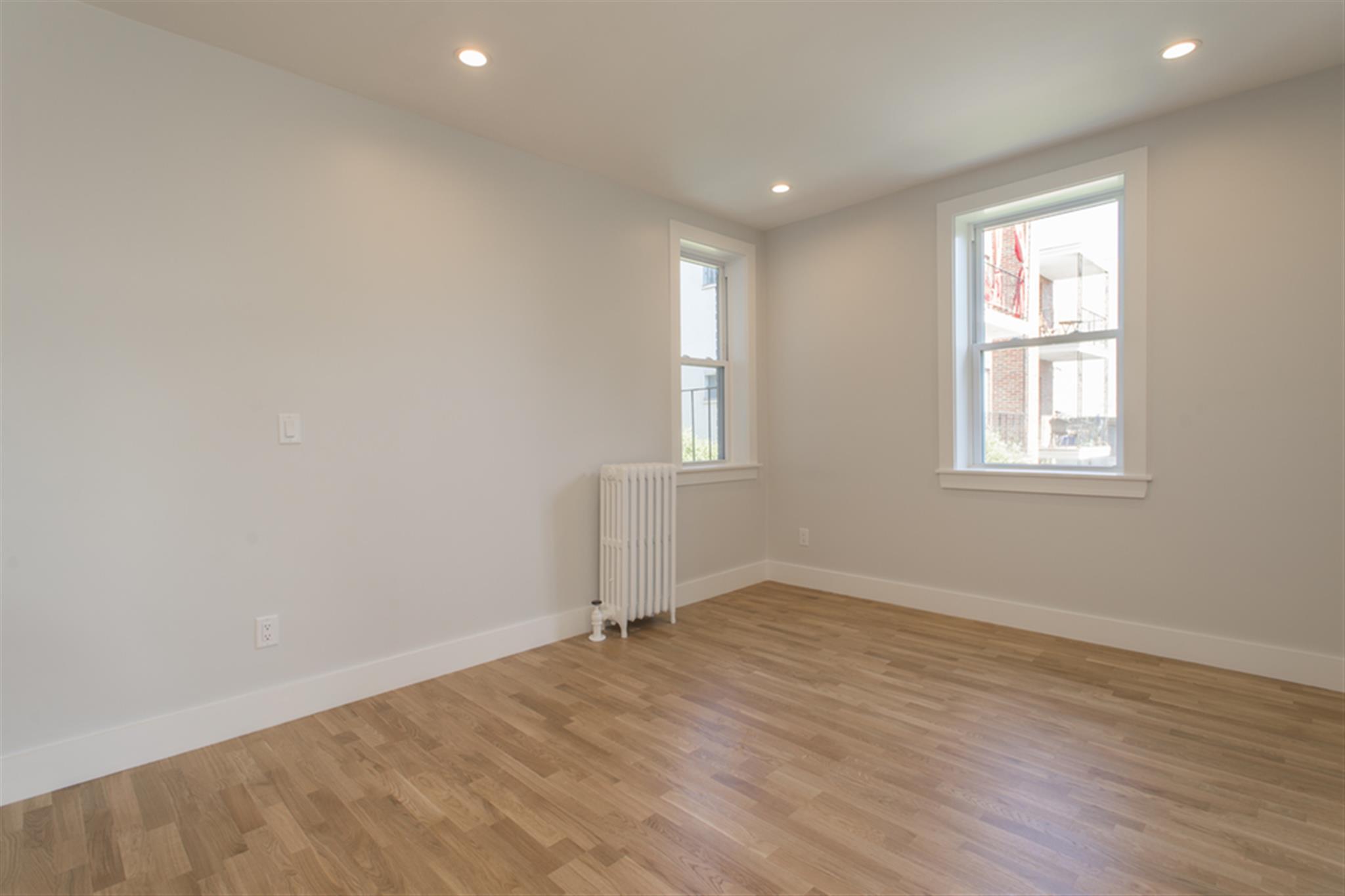 123 Highland Ave, Prospect Hill